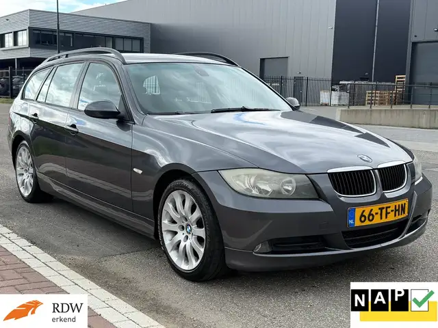 BMW 320 3-serie Touring 320i Executive/AIRCO/PARKS/INRUILK