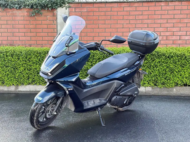 Kymco SKYTOWN 125 -