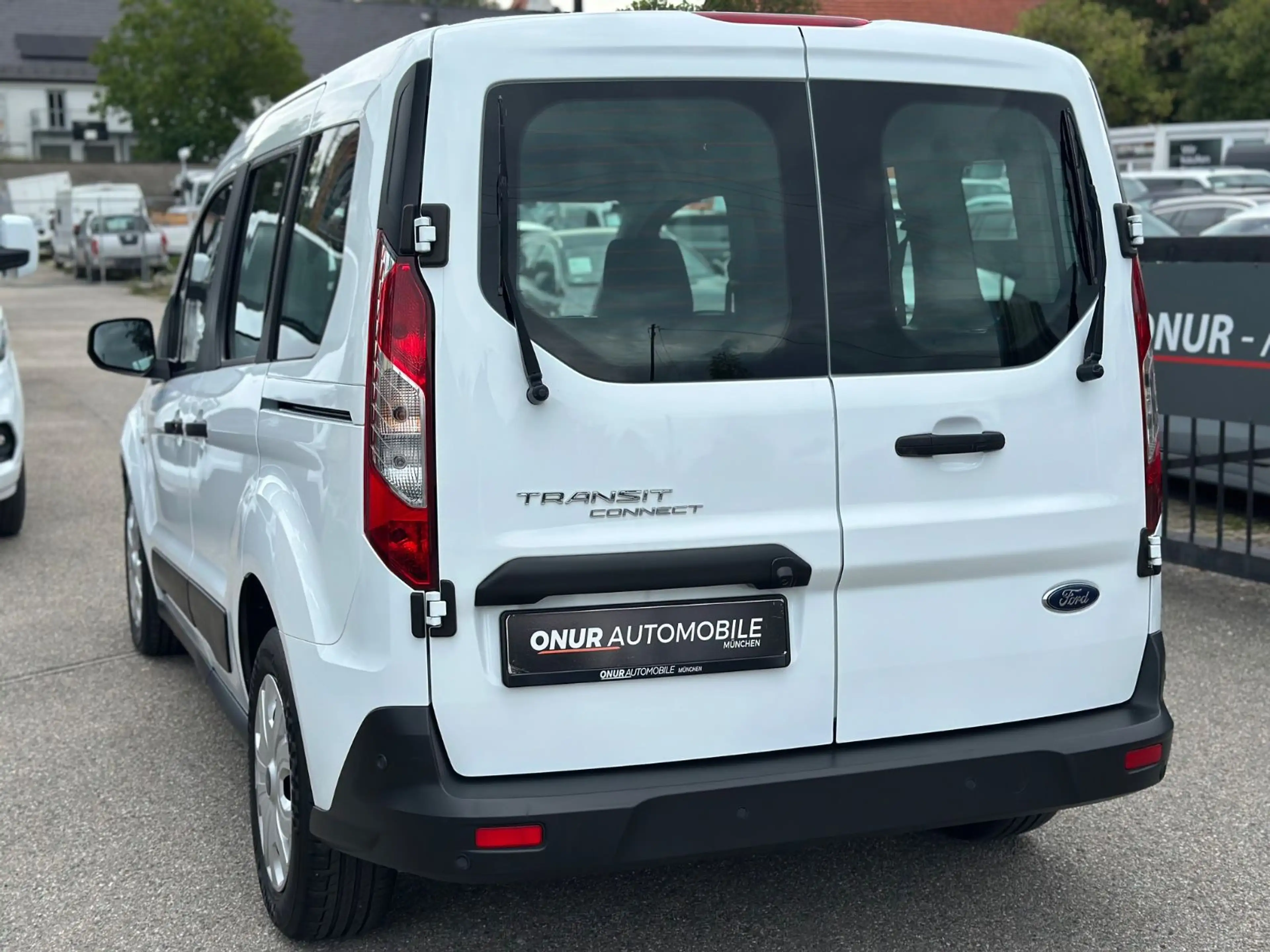 Ford Transit Connect Kombi Navi PDC Kamera 5-Sitzer — photo 6