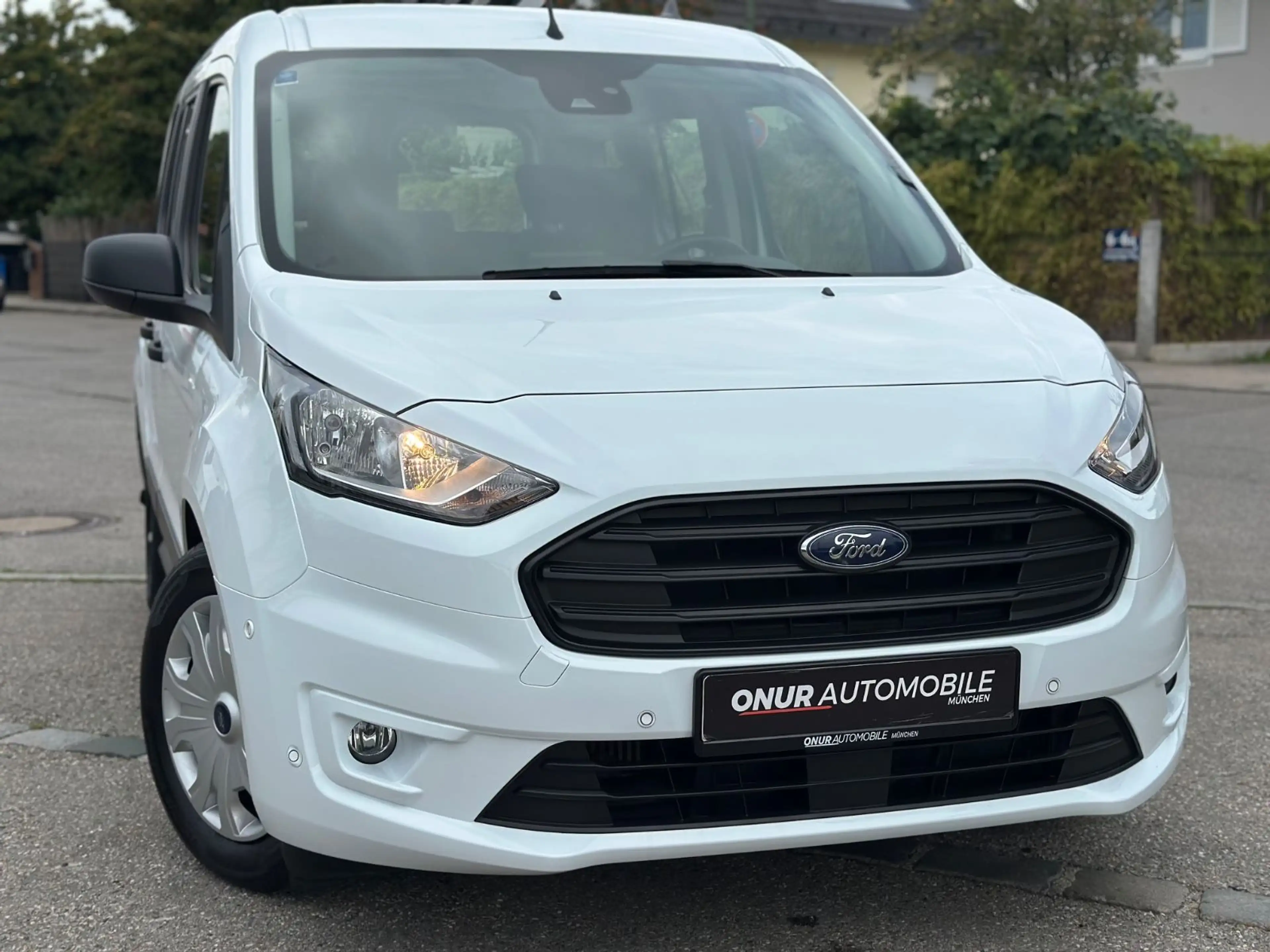 Ford Transit Connect Kombi Navi PDC Kamera 5-Sitzer