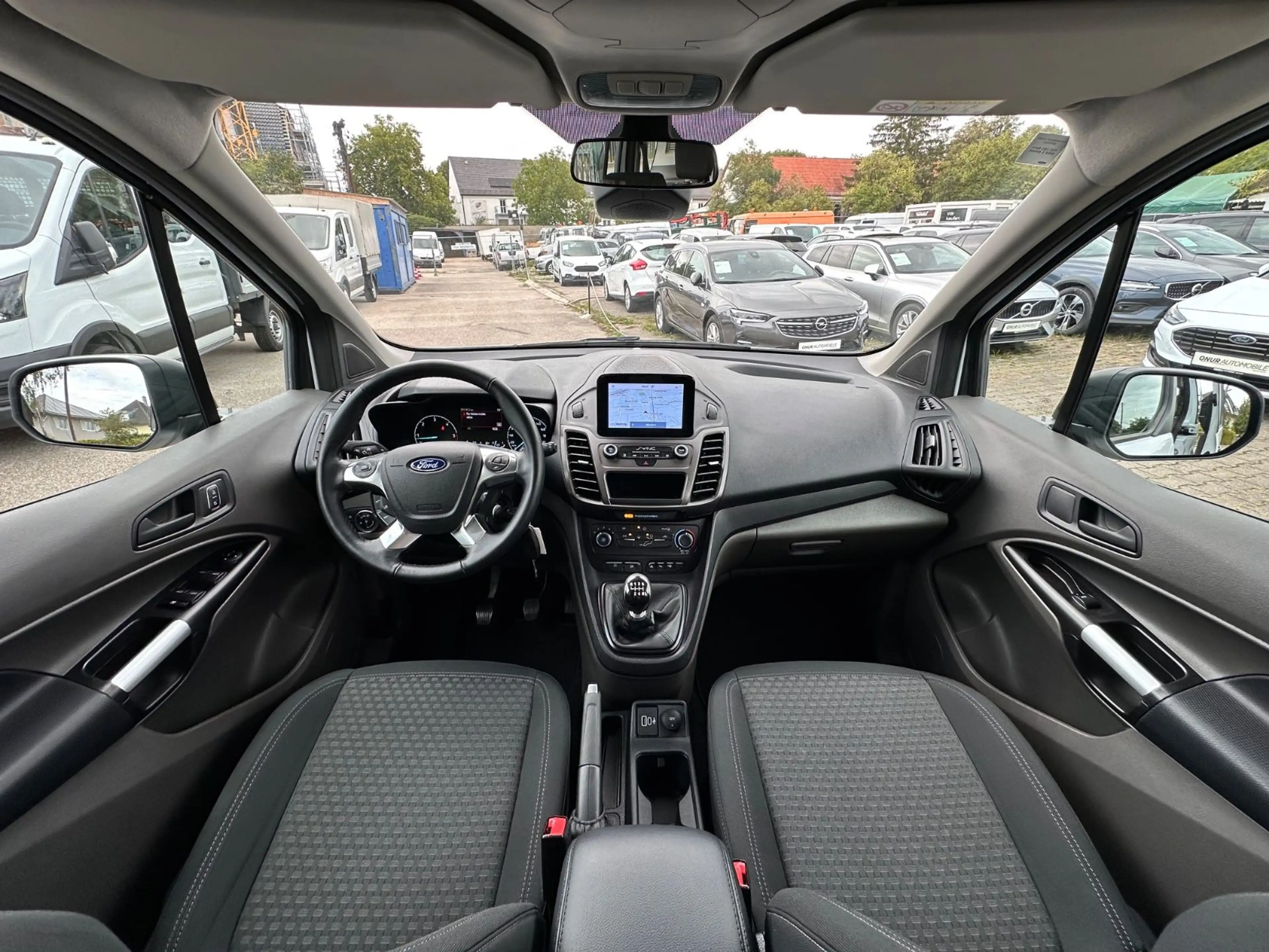 Ford Transit Connect Kombi Navi PDC Kamera 5-Sitzer — photo 10