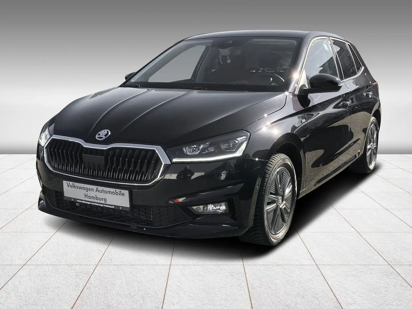 Skoda Fabia Selection 1.0 TSI CarPlay Einparkhilfe Shz Schwarz - 2
