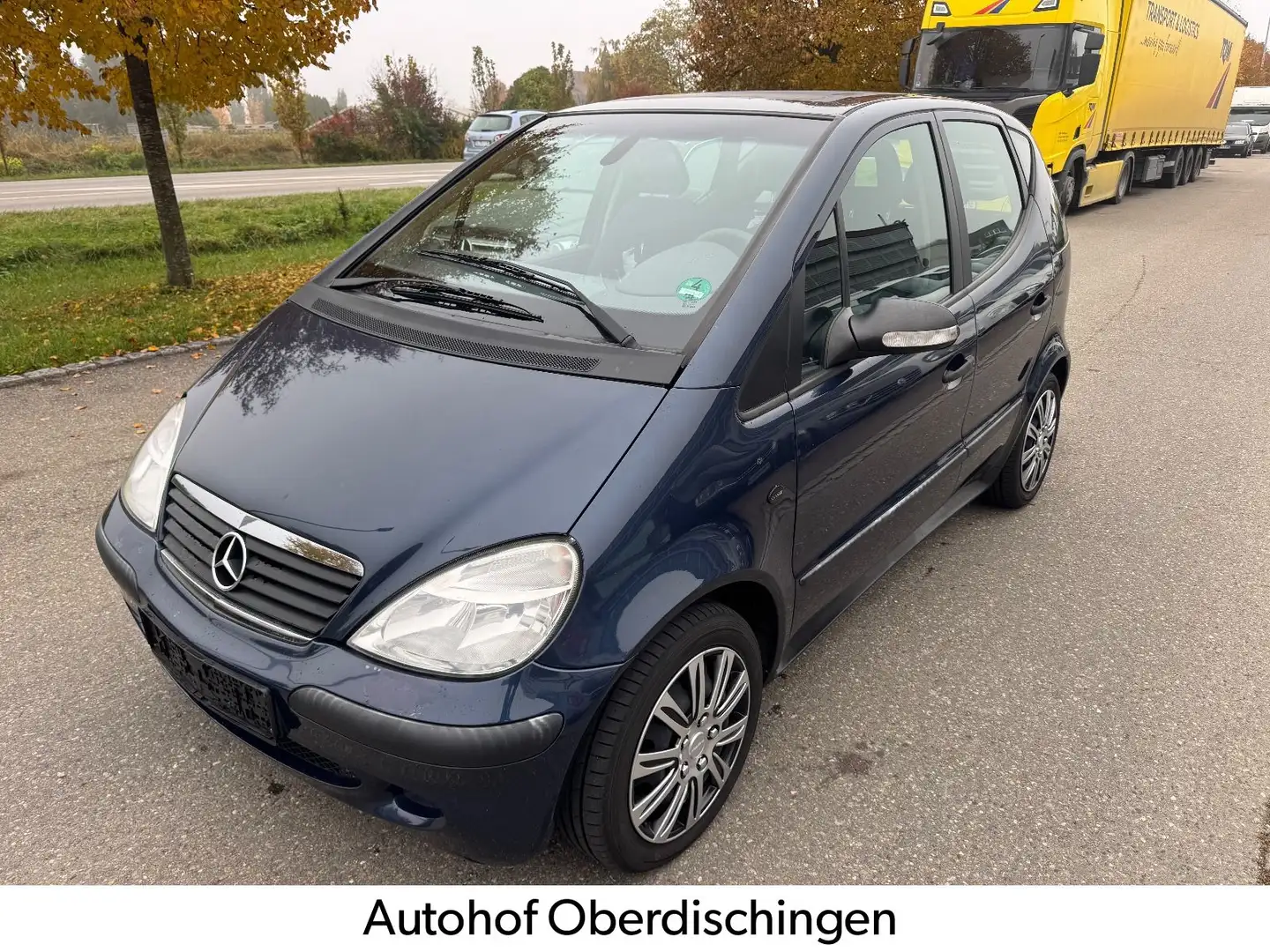 Mercedes-Benz A 140 AVANTGARDE Blau - 1