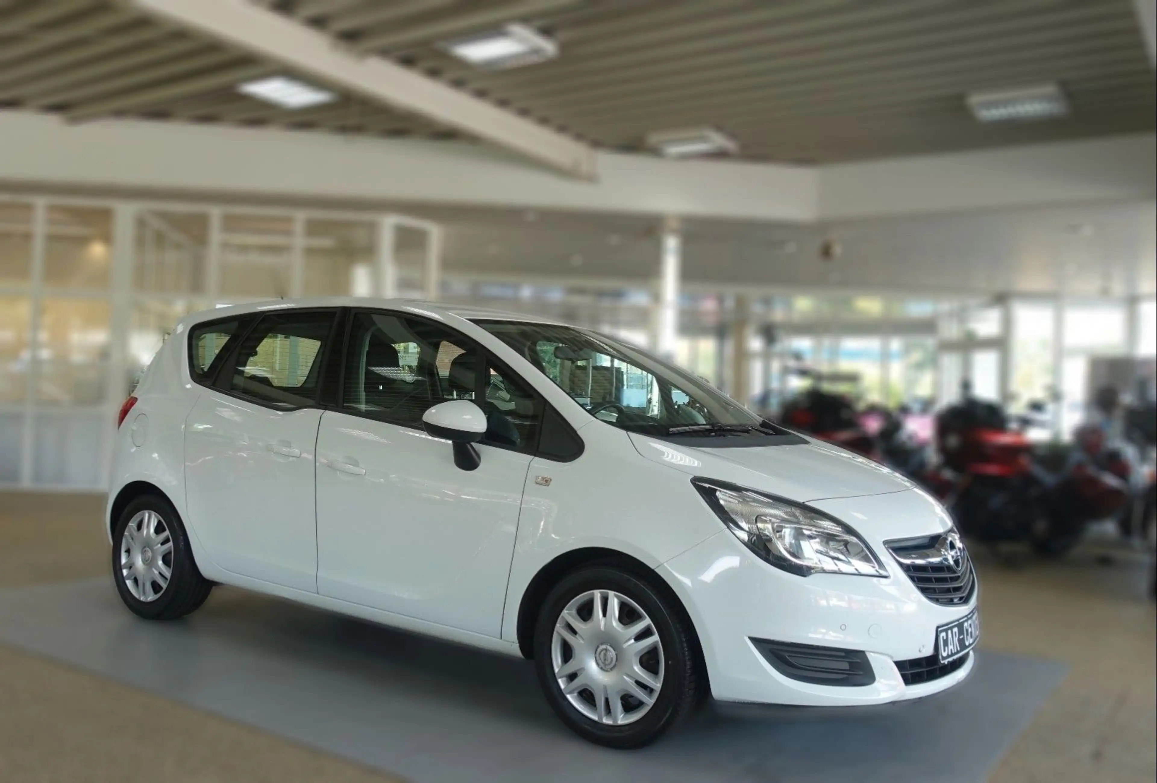 Opel Meriva B Edition; KLIMAAUT/ SHZ/ LHZ/ GRA/ PDC/ — photo 2
