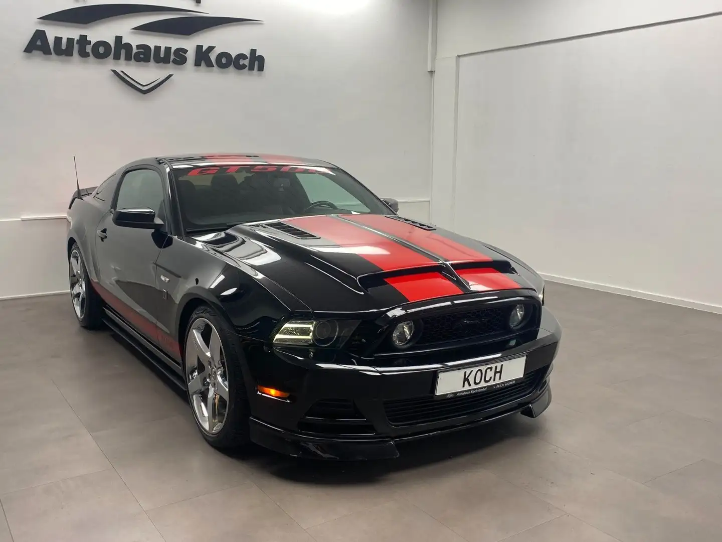 Ford Mustang MUSTANG 3.7 IM GT 500 DESIGN! #EYECATCHER Schwarz - 1