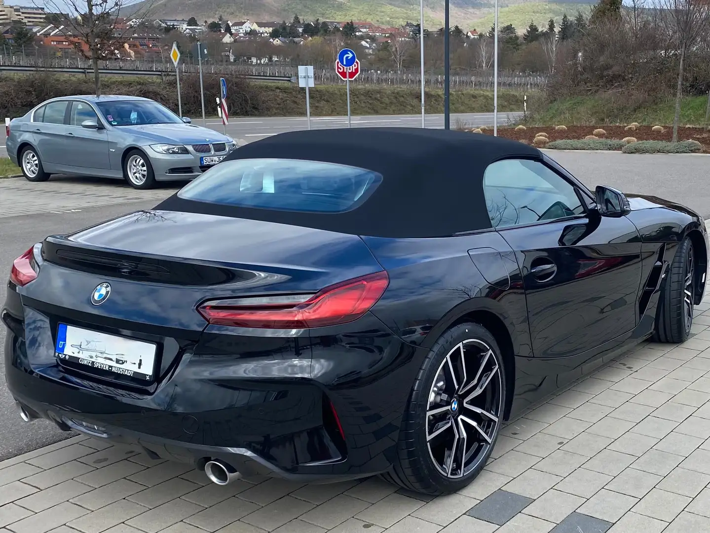 BMW Z4 M Z4 Roadster sDrive30i Aut. Sport Schwarz - 2