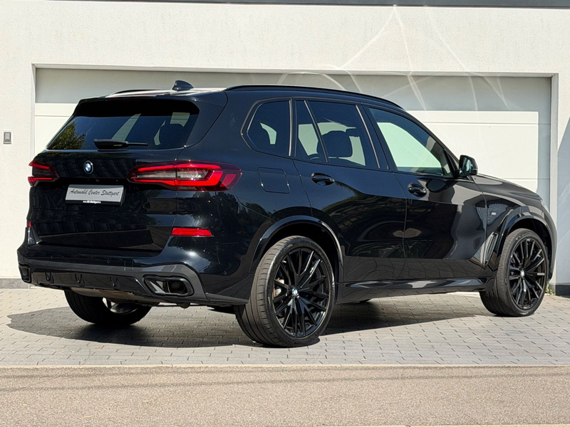 BMW X5 xDrive 30 d M Sport ALL-BLACK+22"+LASER+PANO — photo 6