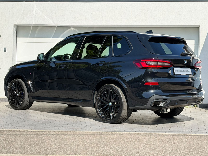 BMW X5 xDrive 30 d M Sport ALL-BLACK+22"+LASER+PANO — photo 4