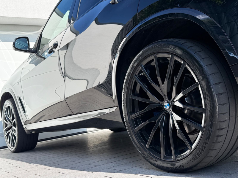 BMW X5 xDrive 30 d M Sport ALL-BLACK+22"+LASER+PANO — photo 7