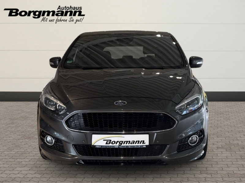 Ford S-Max ST-Line — photo 2