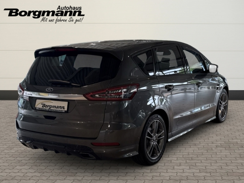 Ford S-Max ST-Line — photo 4