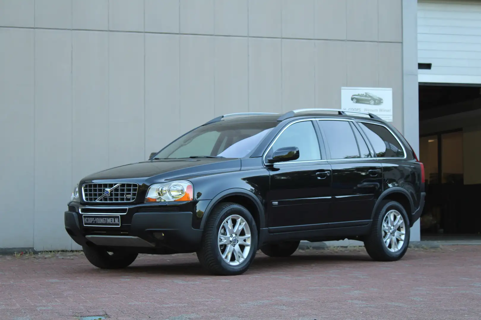 Volvo XC90 4.4 V8 Executive AUTOMAAT YOUNGTIMER MULTIMEDIA Negro - 2