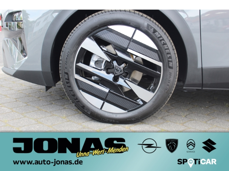 Peugeot 408 Neuer GT EXCLUSIVE HYBRID145 e-DSC6 — photo 7