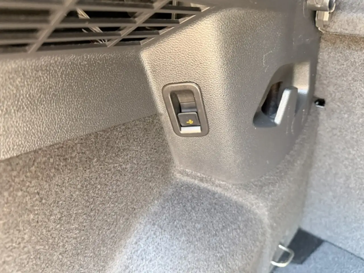 Volkswagen Golf 2.0 TDI Move, миниатюра 22
