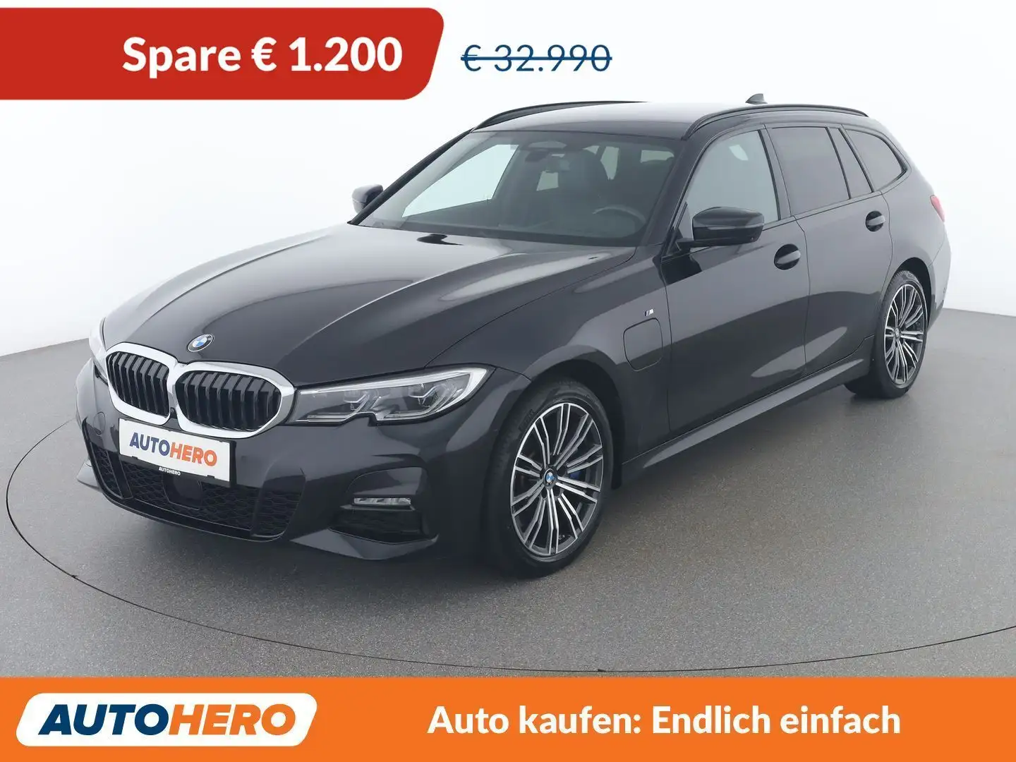BMW 330 330e xDrive M Sport Schwarz - 1