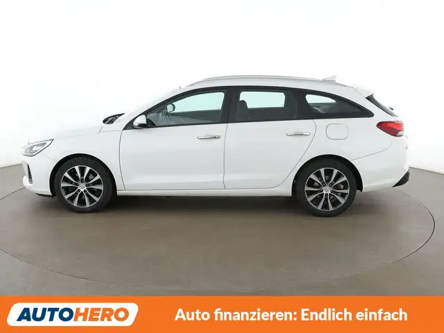 Hyundai I30 view 3