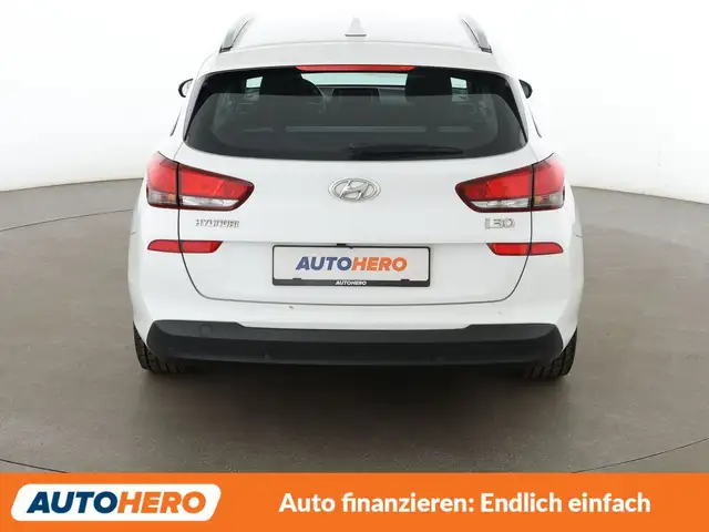 Hyundai I30 view 5