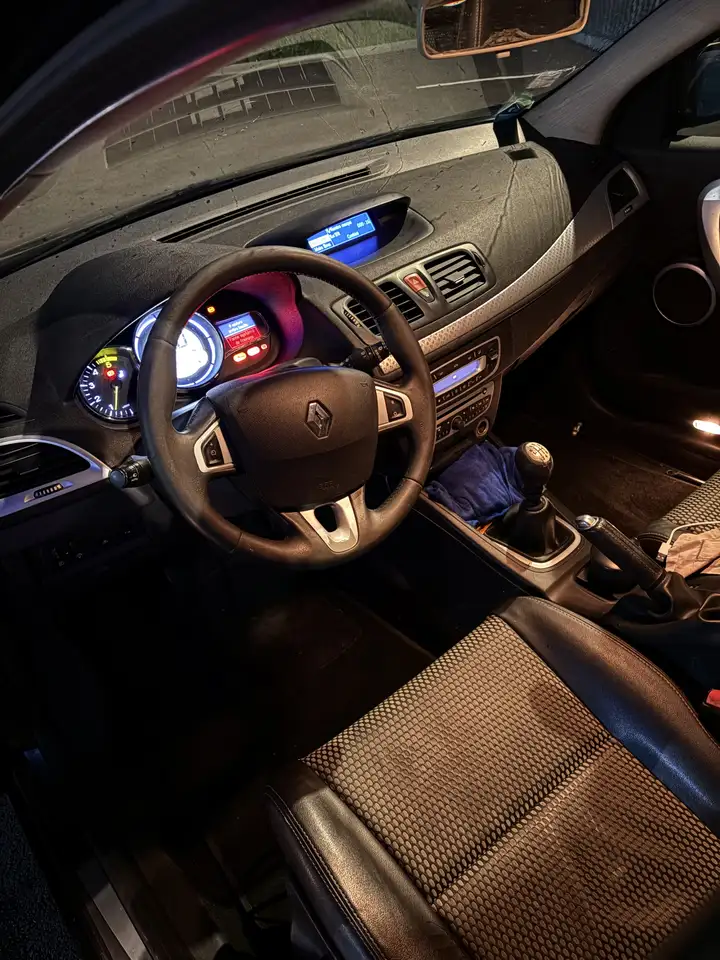 Renault Megane Berline — photo 4