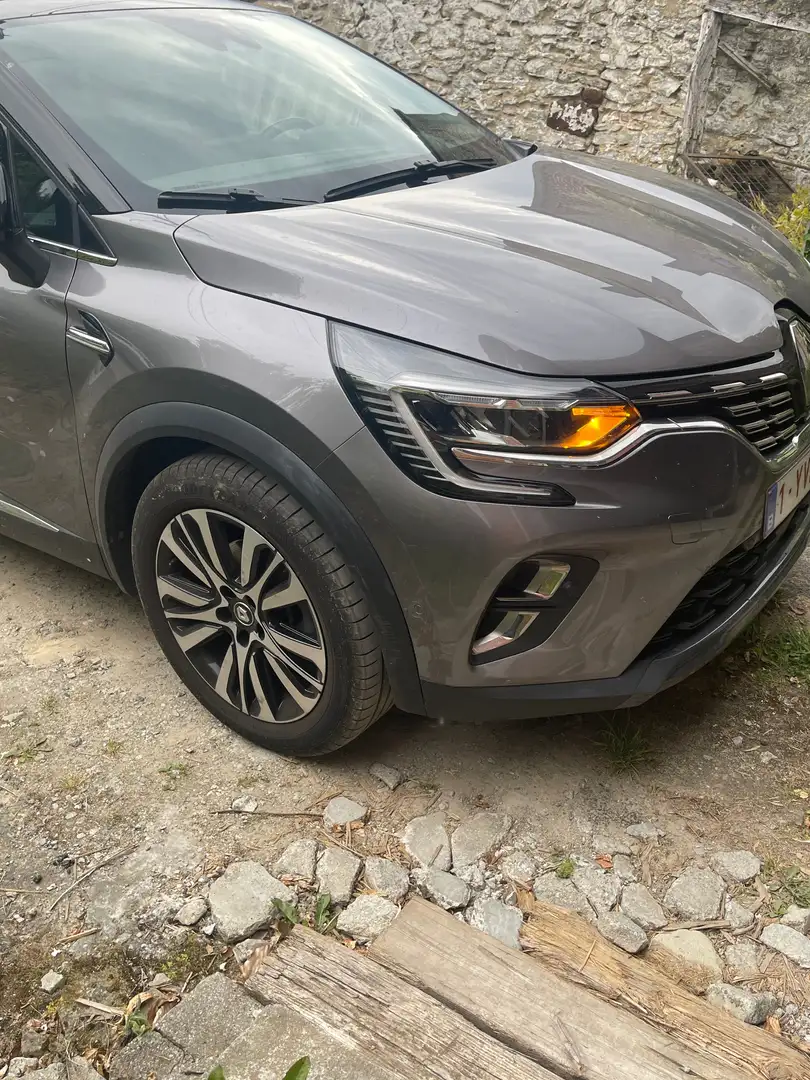 Renault Captur Captur 1.6i E-TECH PHEV Initiale Paris (117 kW) Zilver - 2