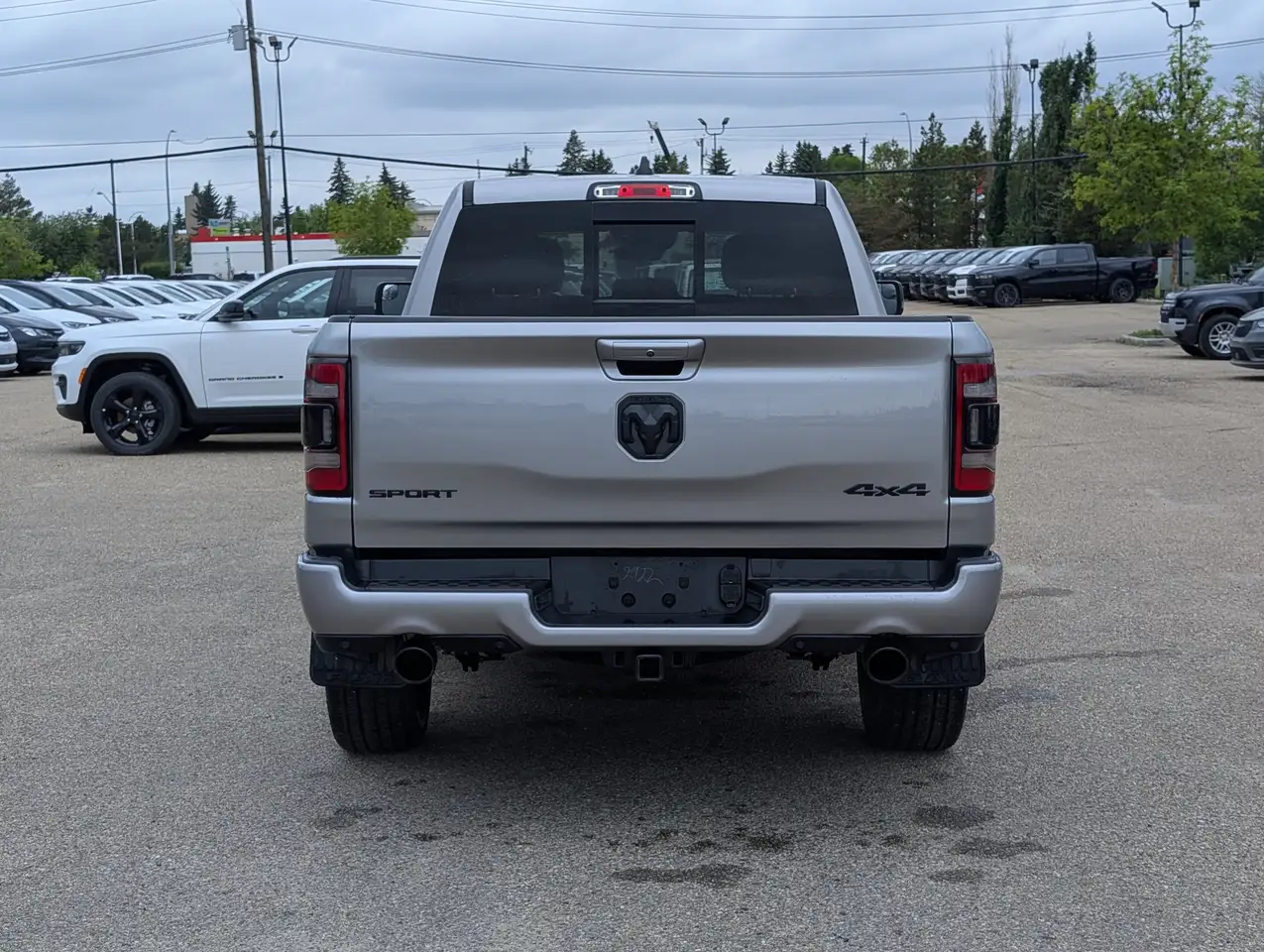 RAM 1500 снимка RAM 1500