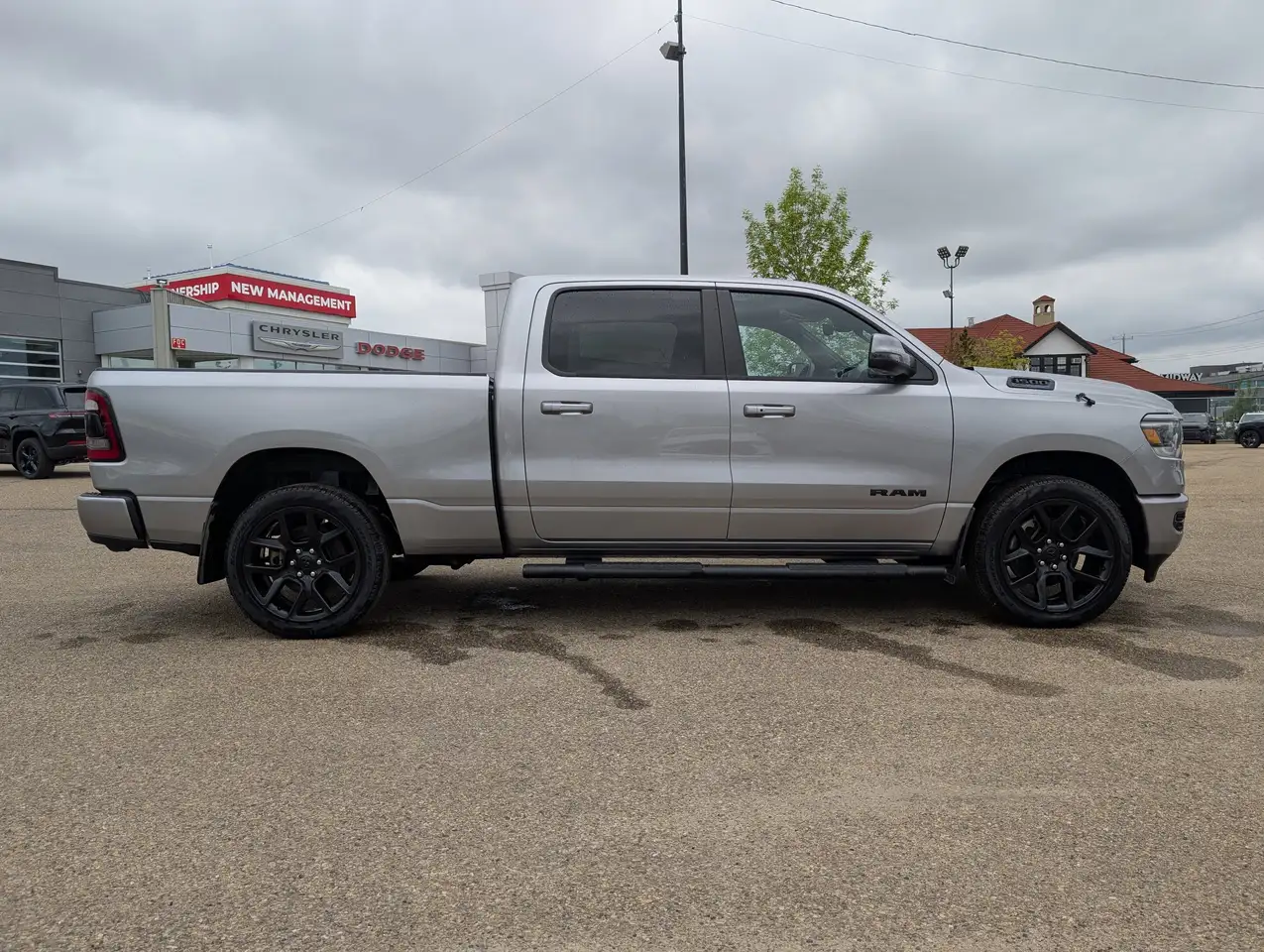 RAM 1500 снимка RAM 1500