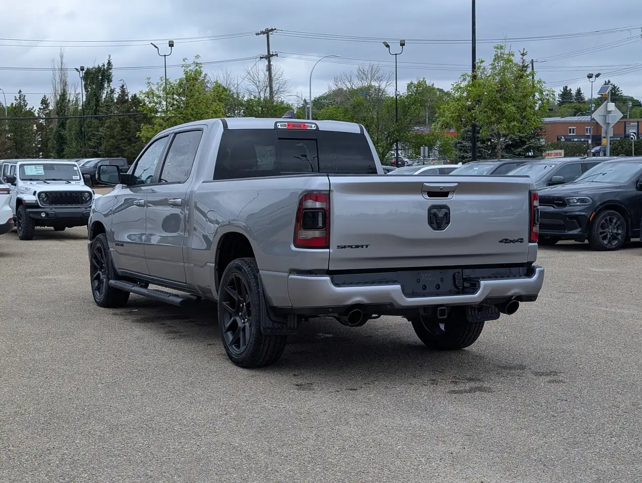 RAM 1500 снимка RAM 1500