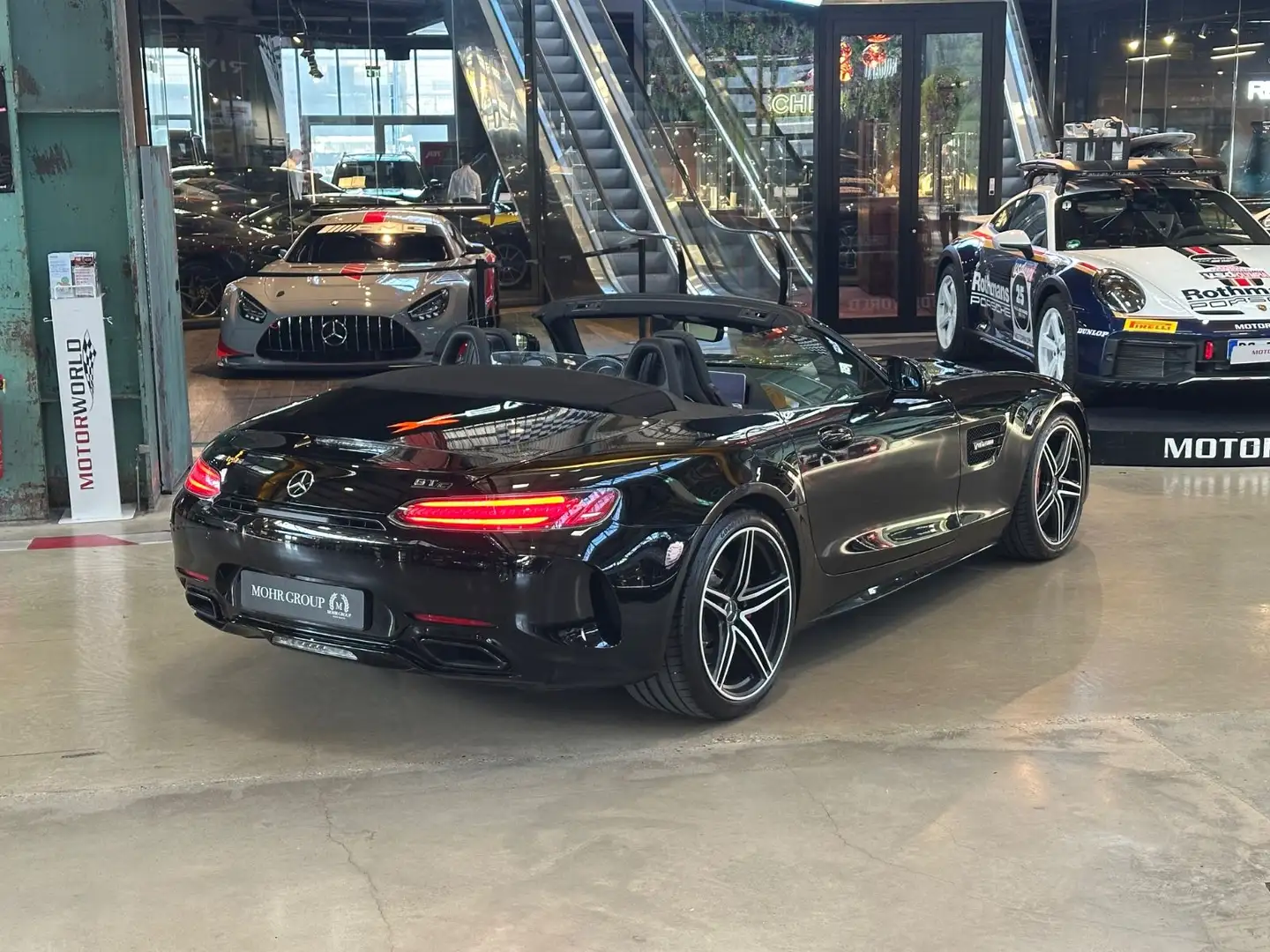 Mercedes-Benz AMG GT Roadster/Night-Paket/AMG Perf. Sitze Schwarz - 2