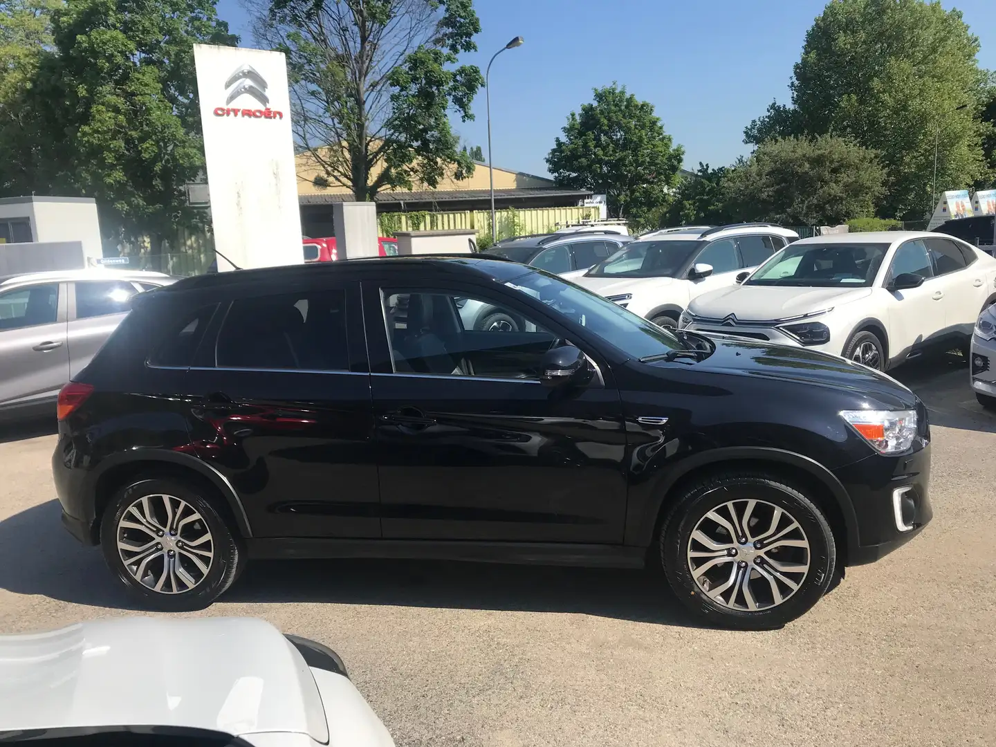 Mitsubishi ASX 1,6 DI-D LP 4WD Instyle Schwarz - 2