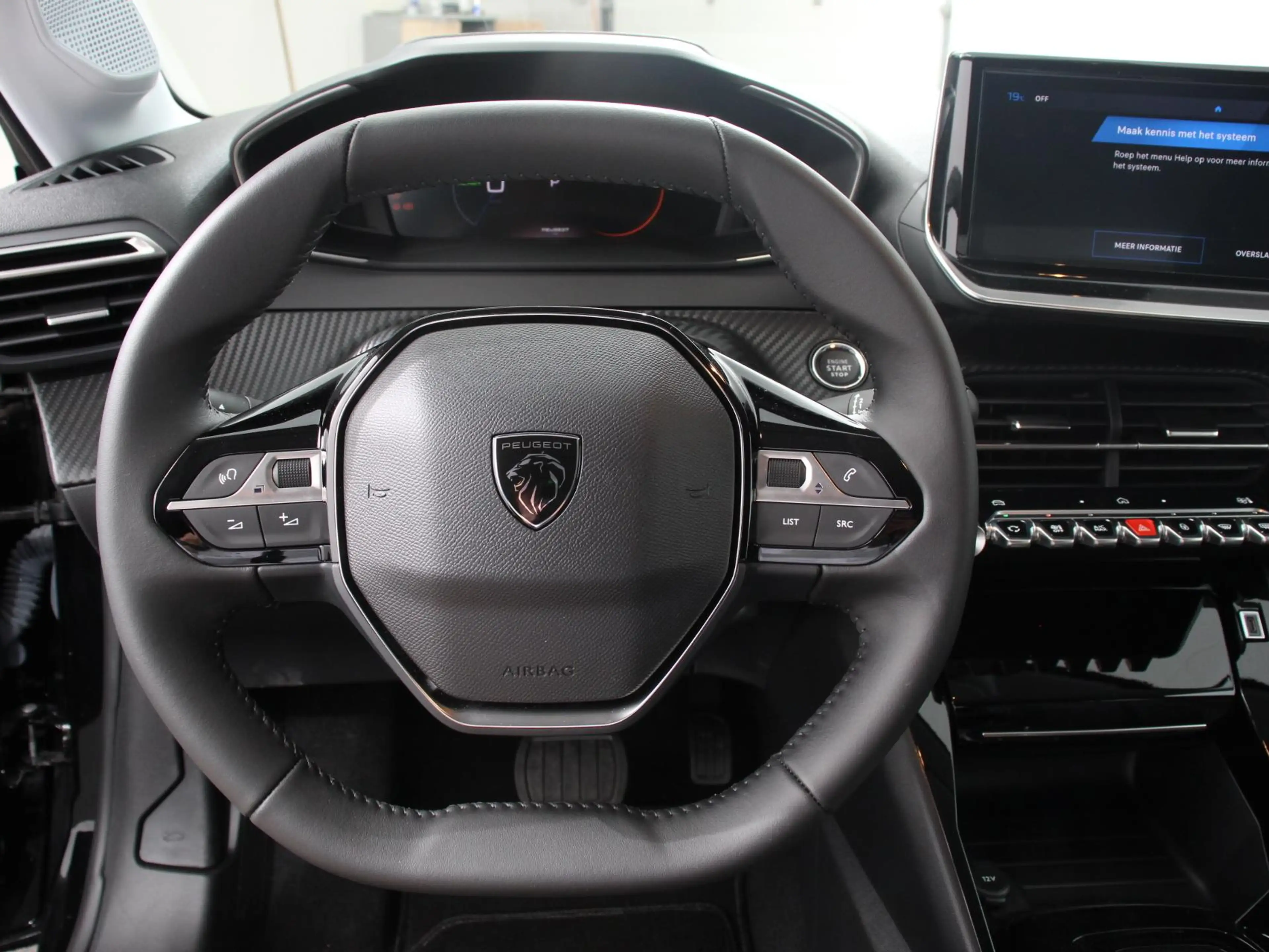 Peugeot e-208 EV Allure Pack 50 kWh Warmtepomp Navigatie Apple C — photo 2