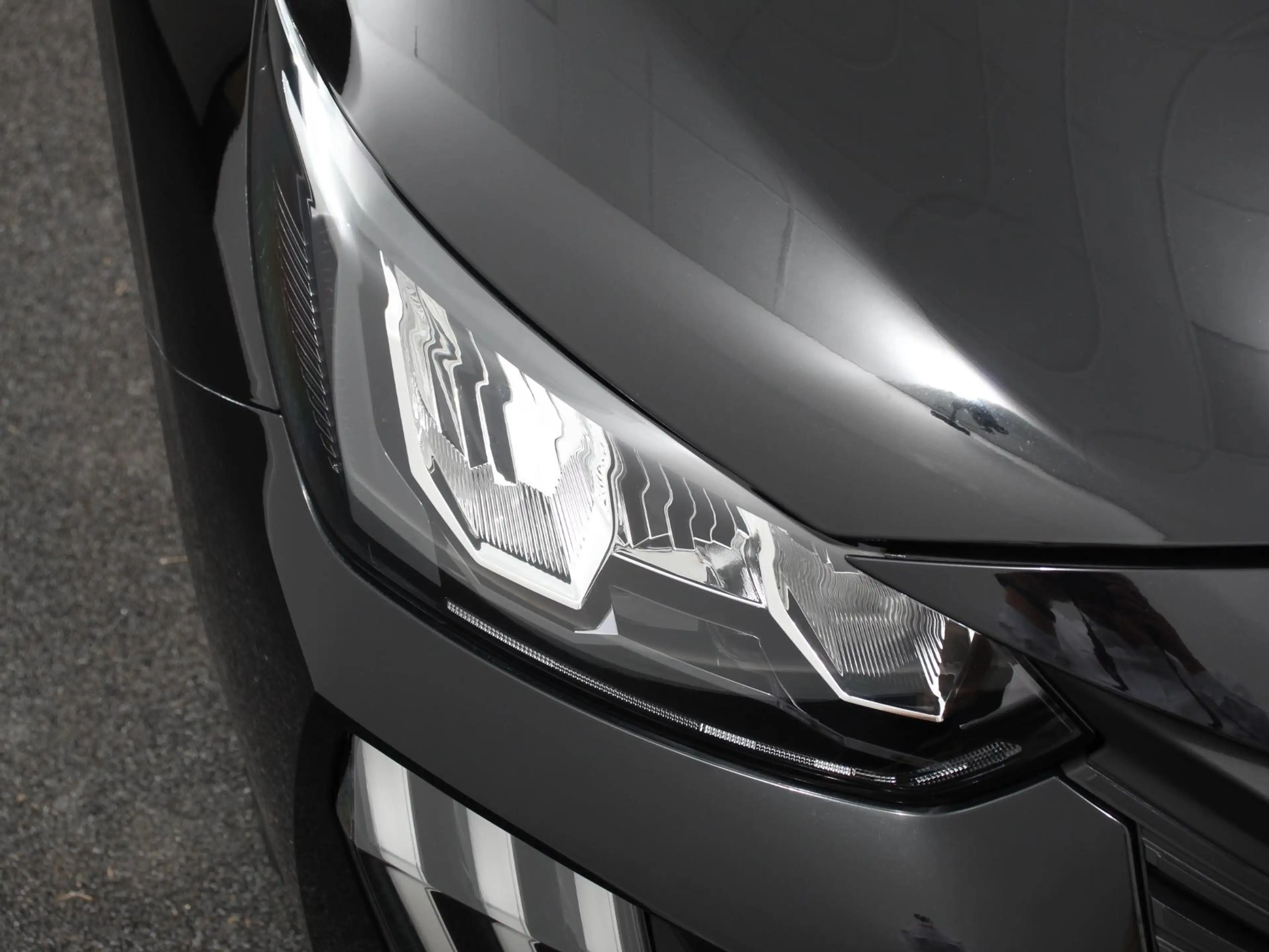 Peugeot e-208 EV Allure Pack 50 kWh Warmtepomp Navigatie Apple C — photo 9