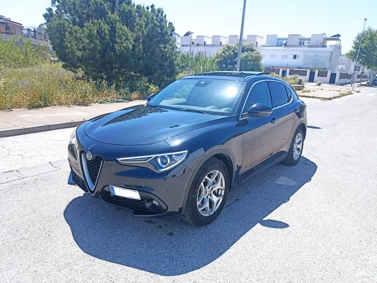 Alfa Romeo Stelvio 2.2 Monza edition RWD 190 Aut. Negro - 1