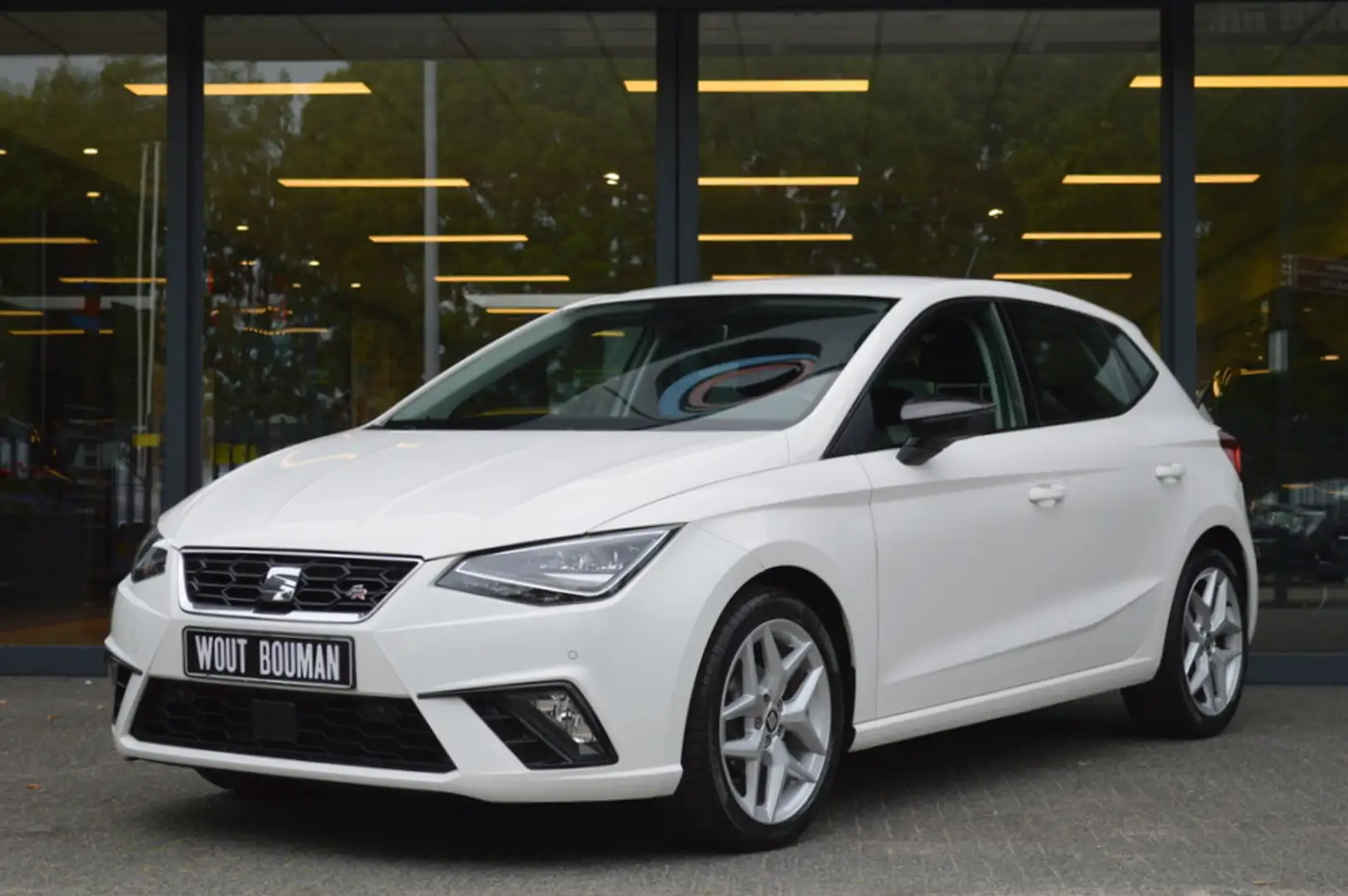 SEAT Ibiza 1.0 TSI FR Led Navi Clima Camera Pdc Blanc - 2