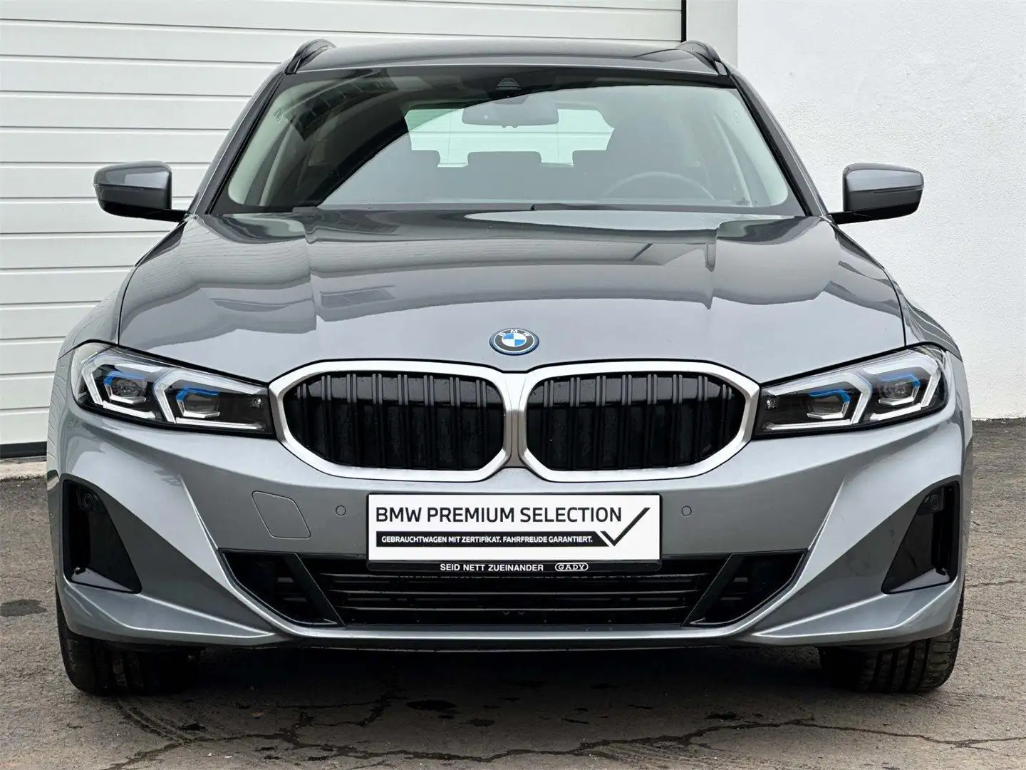 BMW 330 e xDrive Grigio - 2