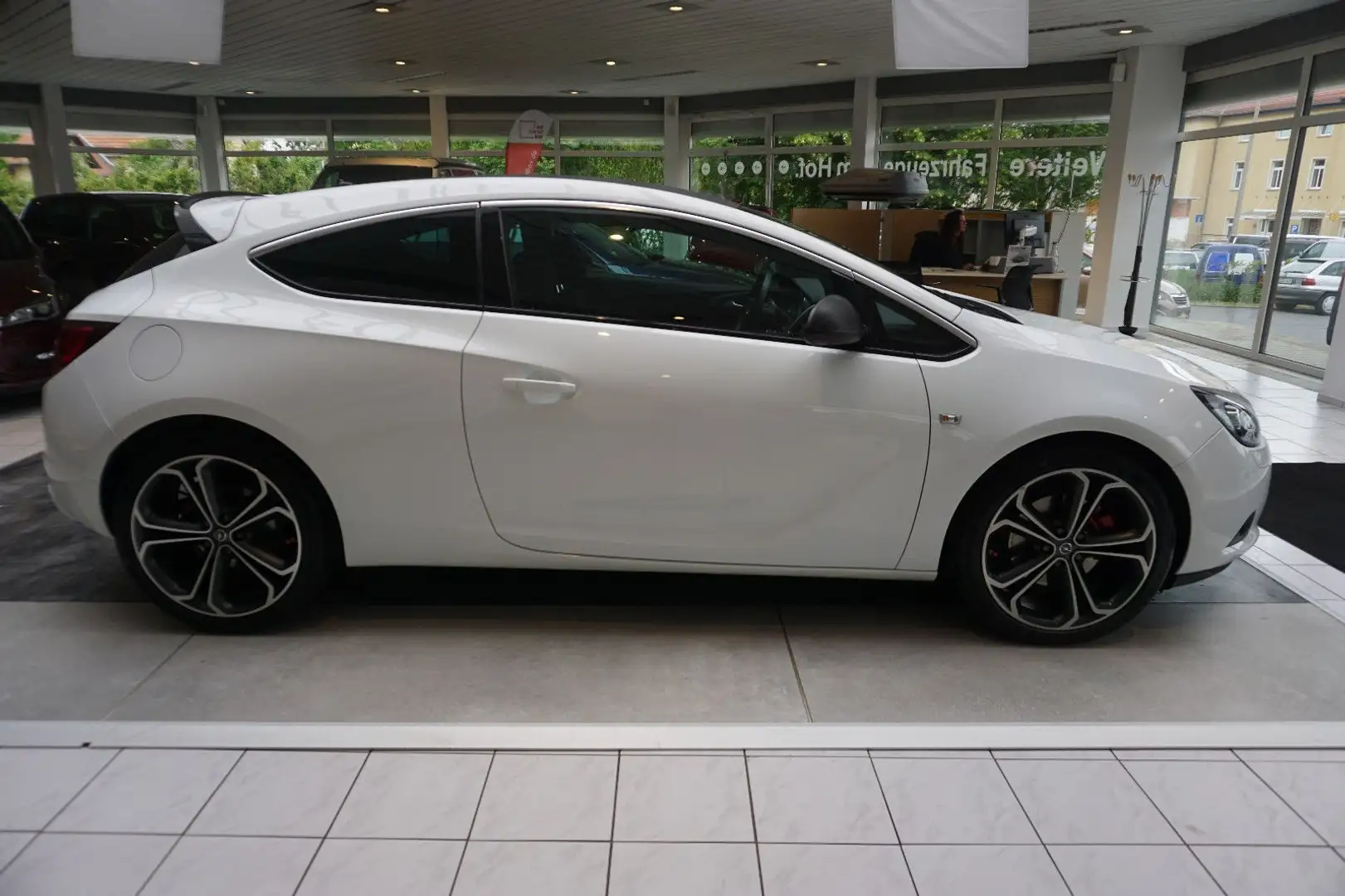 Opel Astra J GTC Basis BI-XENON, SITZHEIZUNG, 2x PDC Bianco - 2