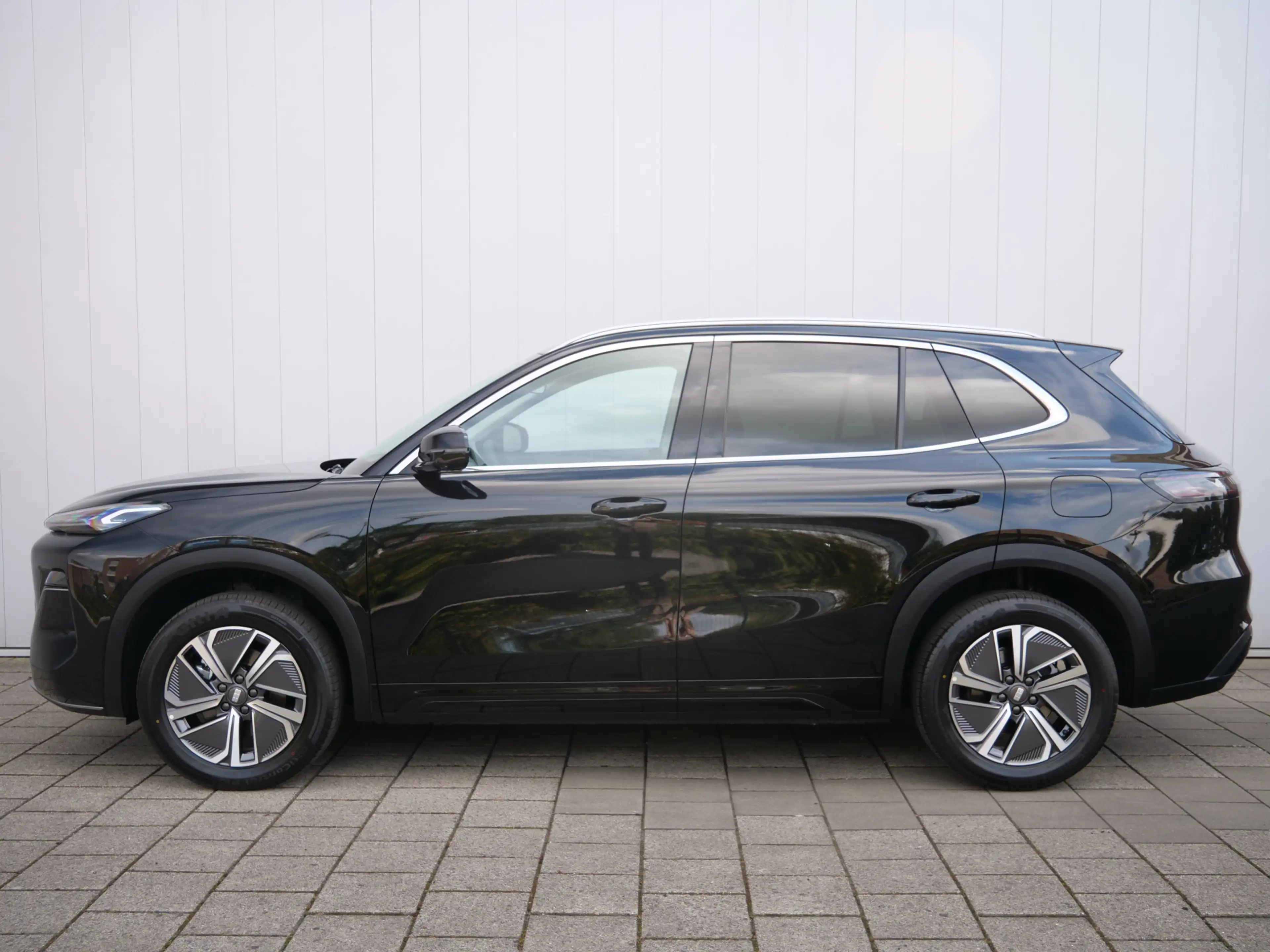 Geely Starray EM-i 1.5 Pro 262 Pk Automaat Navi / DAB / Camera / Appl — photo 5
