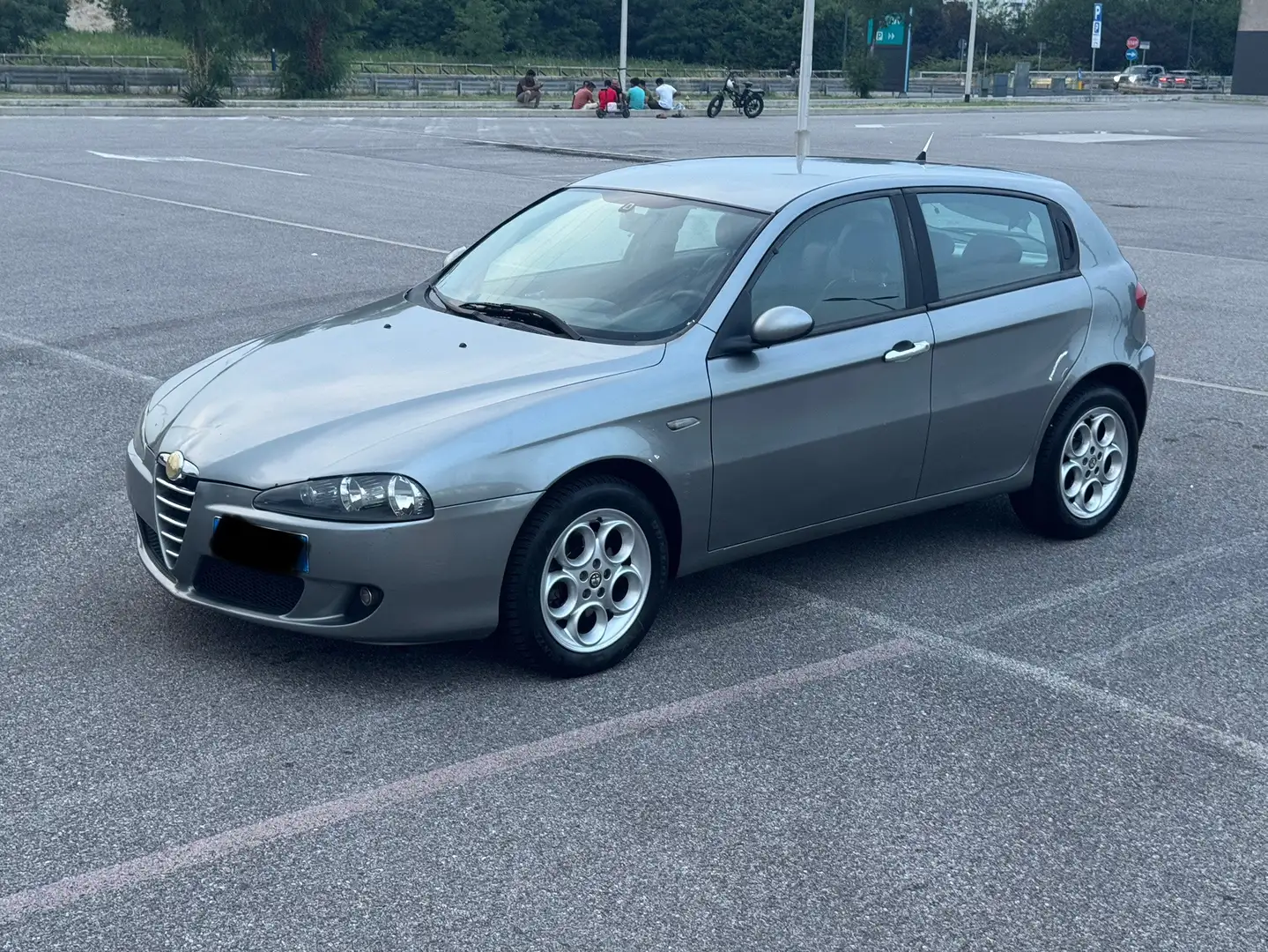 Alfa Romeo 147 5p 1.9 jtd mjt Exclusive 150cv - 1