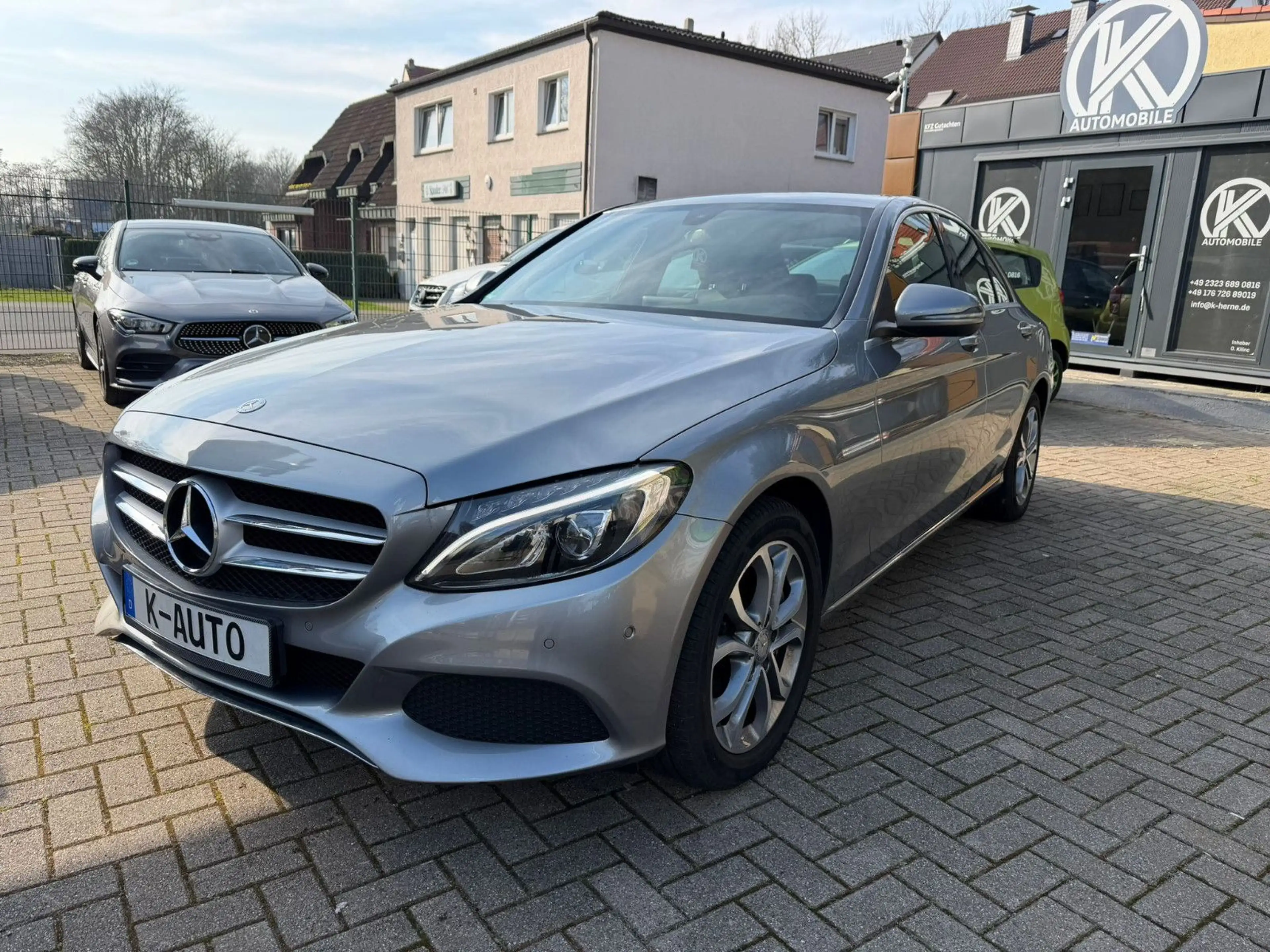 Mercedes-Benz C 350 e Limousine Kamera/Airmatic/LED — photo 3