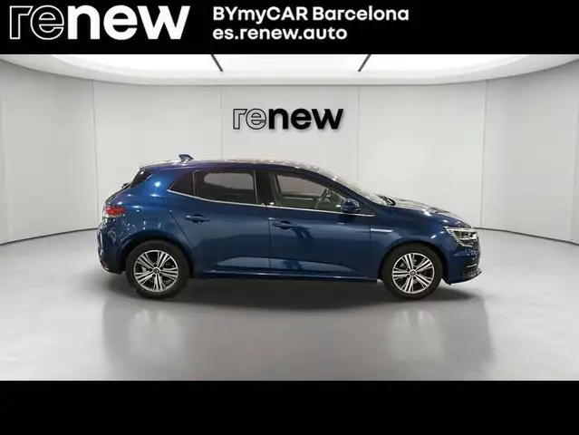 Renault Megane view 2
