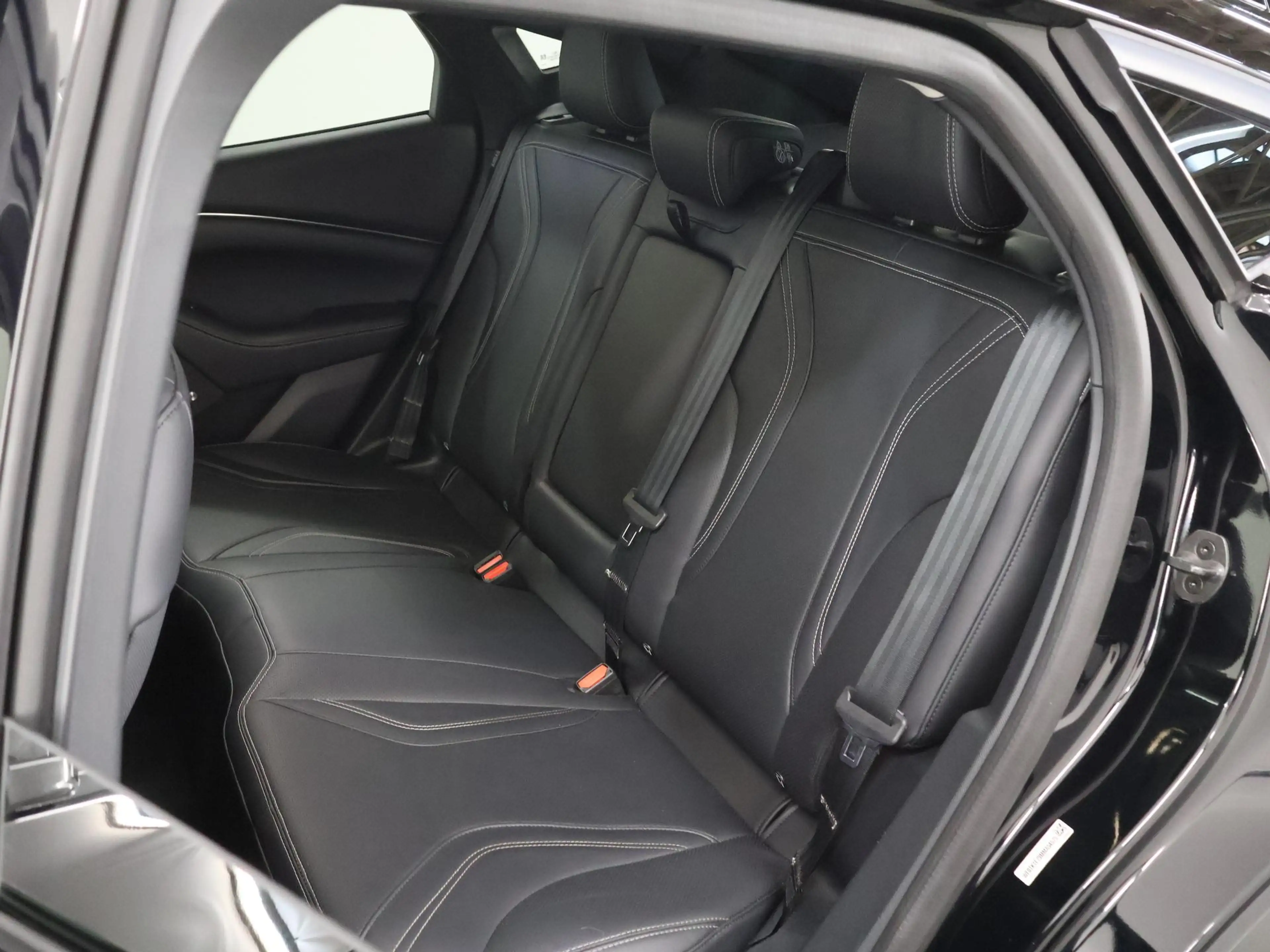Ford Mustang Mach-E Extended RWD 98 kWh | Technologie-Pakket + | Panor — photo 11