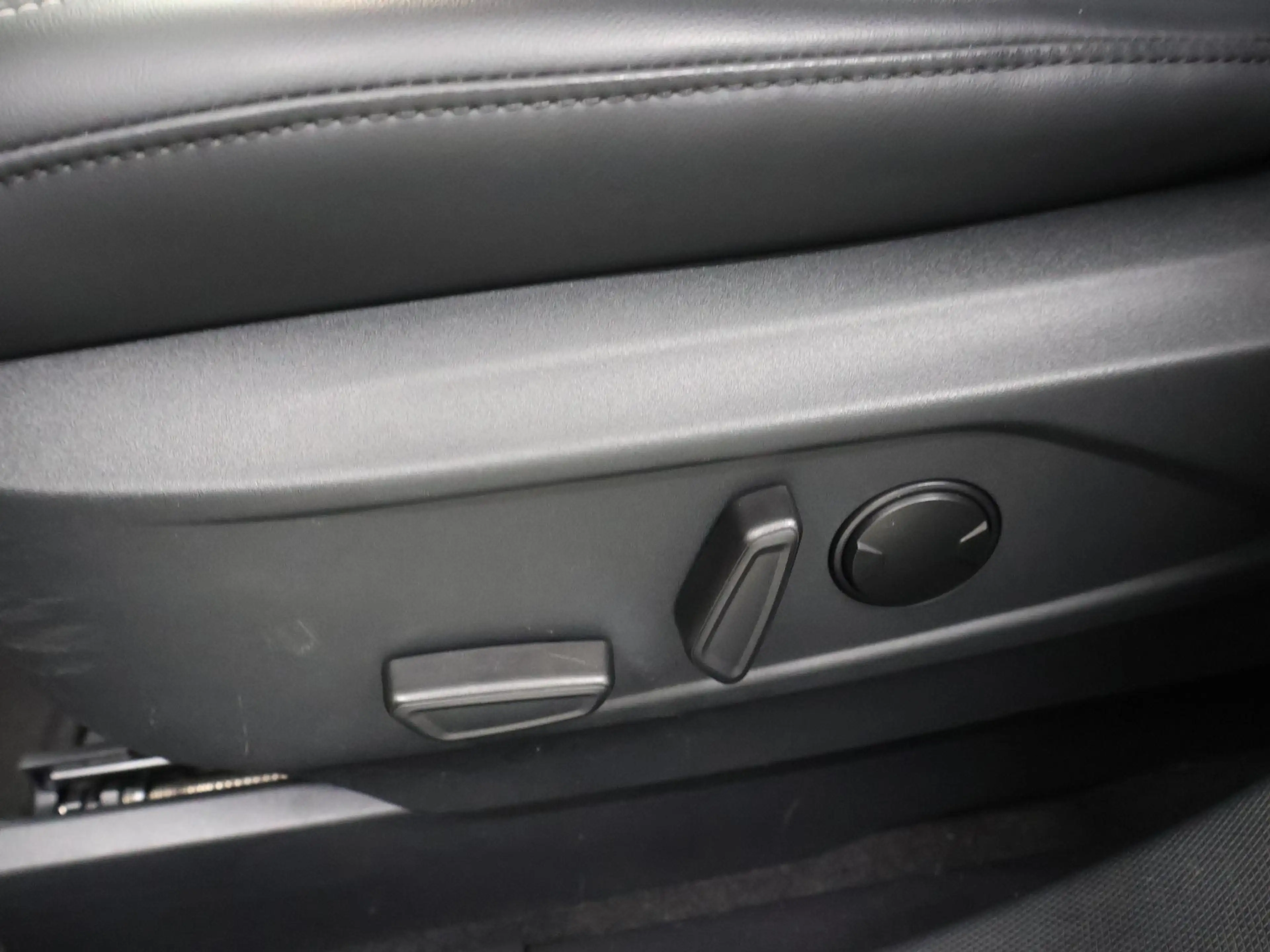 Ford Mustang Mach-E Extended RWD 98 kWh | Technologie-Pakket + | Panor — photo 12