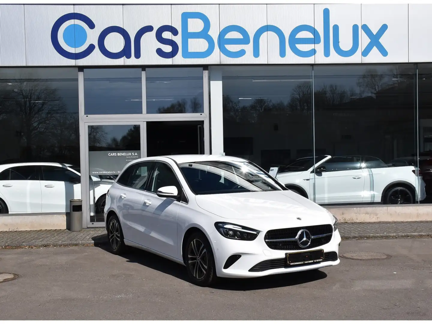 Mercedes-Benz B 180 Progressive 7G-DCT CUIR GPS LANE CAM HAYON EL. NEU Blanc - 1
