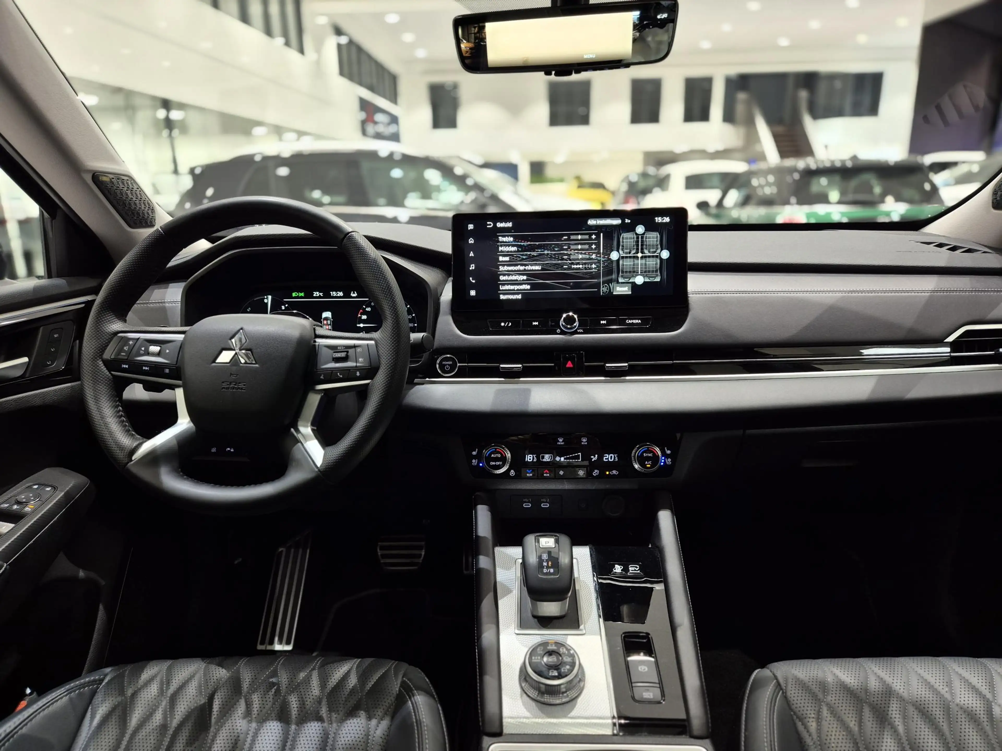 Mitsubishi Outlander 2.4 PHEV Instyle | Leder | Panoramadak | 360° Came — photo 3
