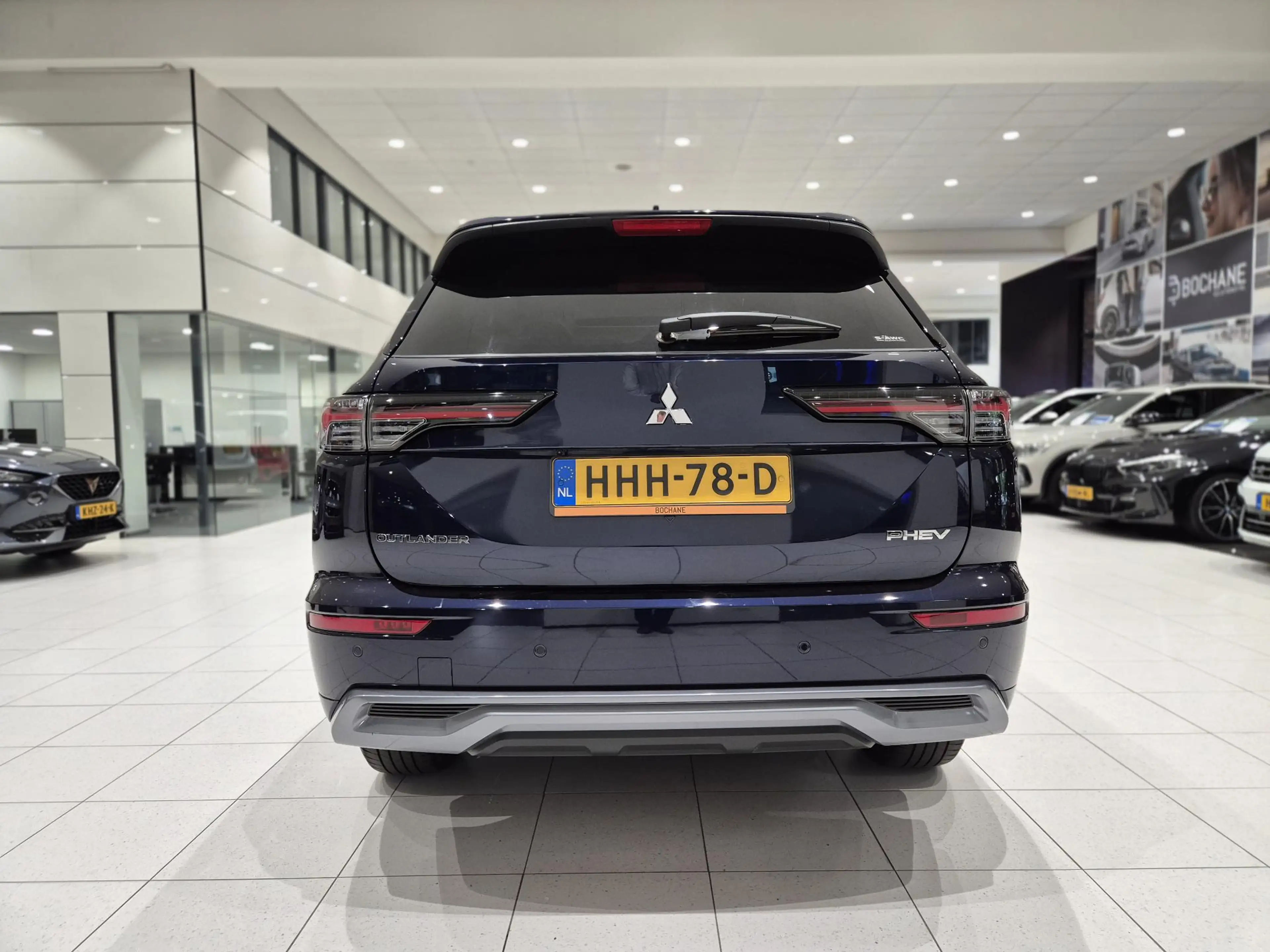 Mitsubishi Outlander 2.4 PHEV Instyle | Leder | Panoramadak | 360° Came — photo 22