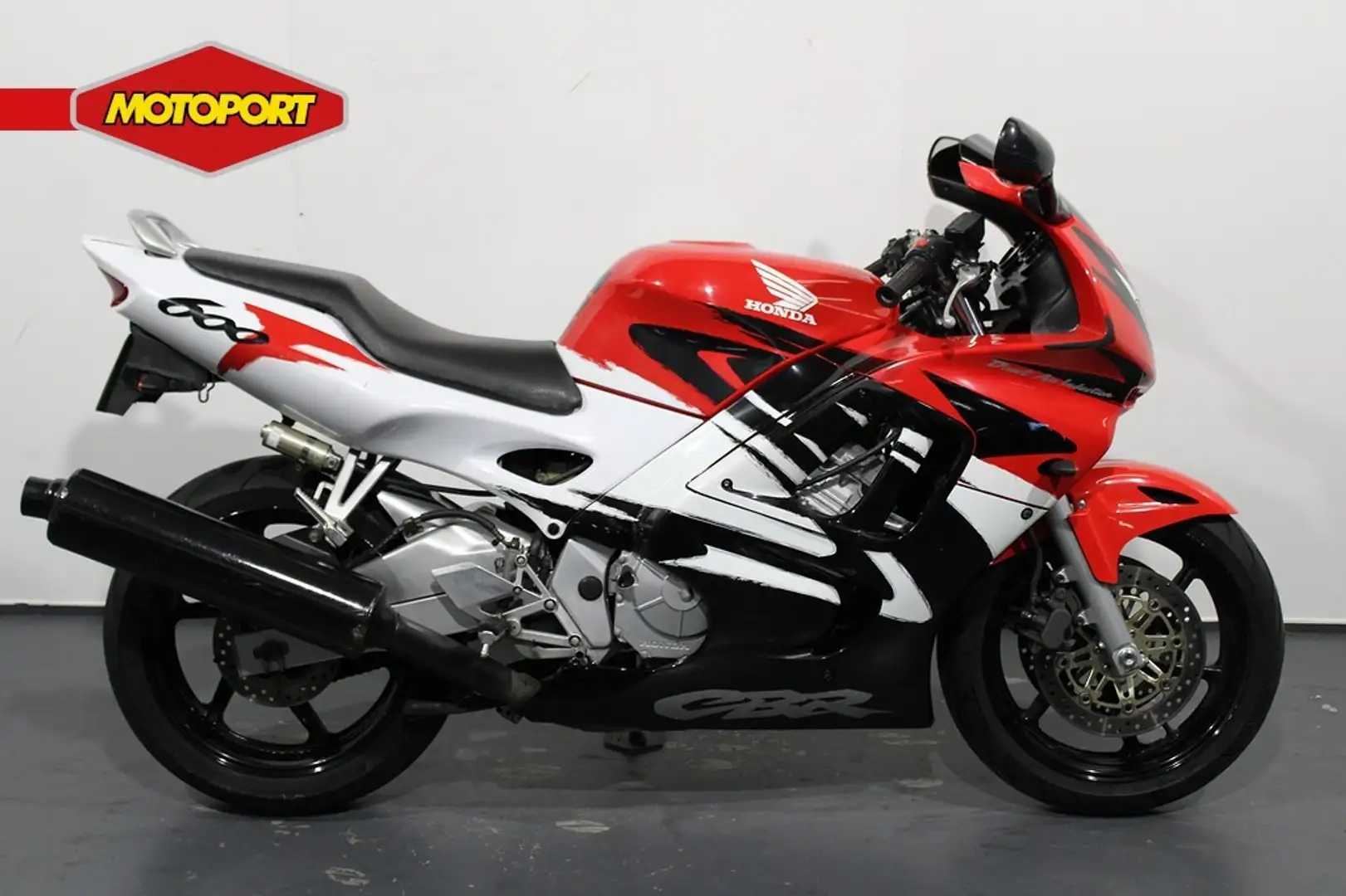 Honda CBR 600 F Rojo - 1