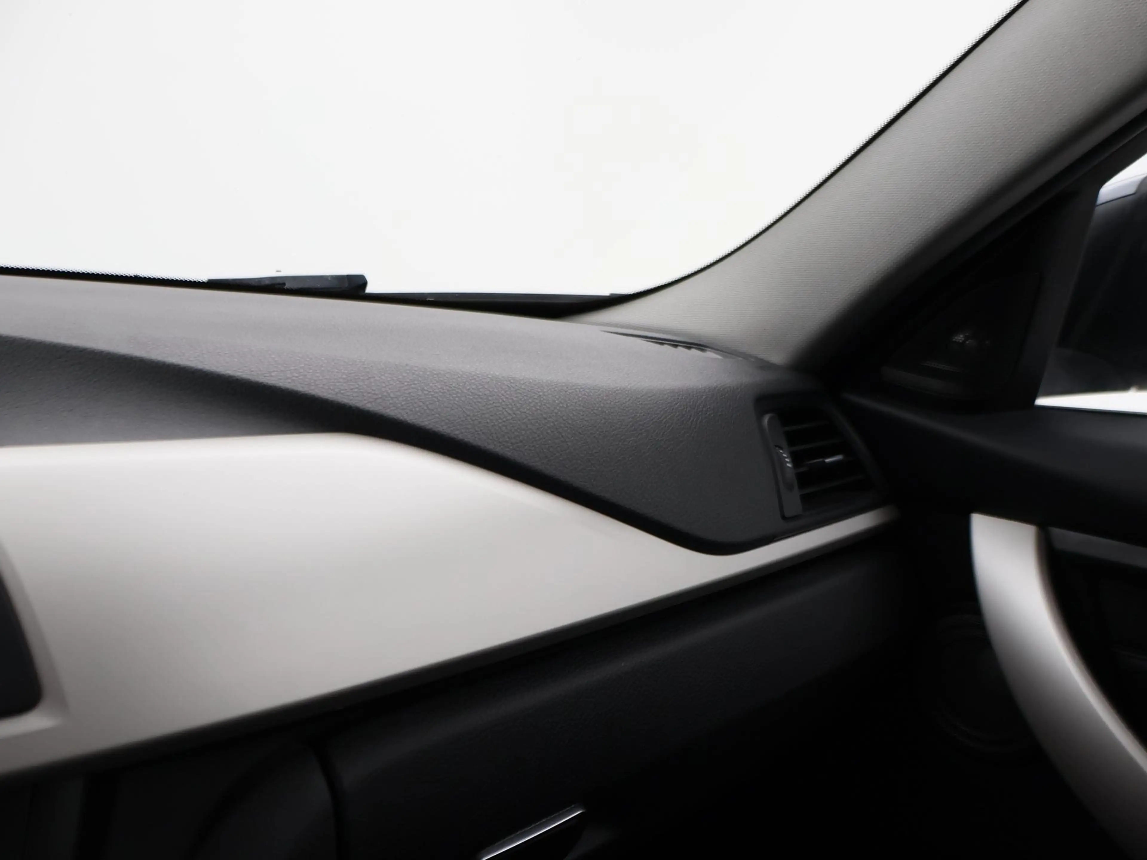 BMW 316 3-serie Touring 316i H.E. AUT. + HEAD-UP DISPLAY | — photo 29
