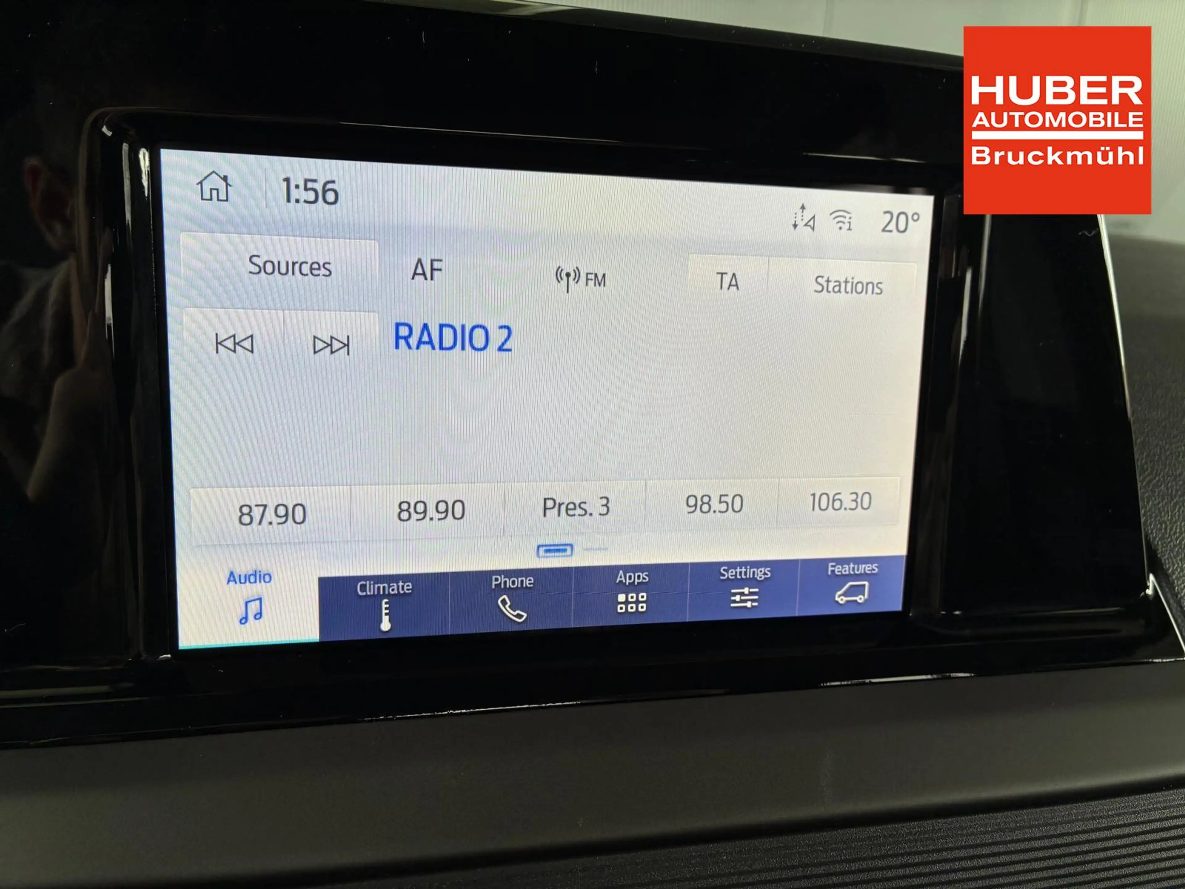 Ford Tourneo Courier Titanium 1.0 Ecoboost / PDC V.&H. m. Kamera Pri... — photo 13