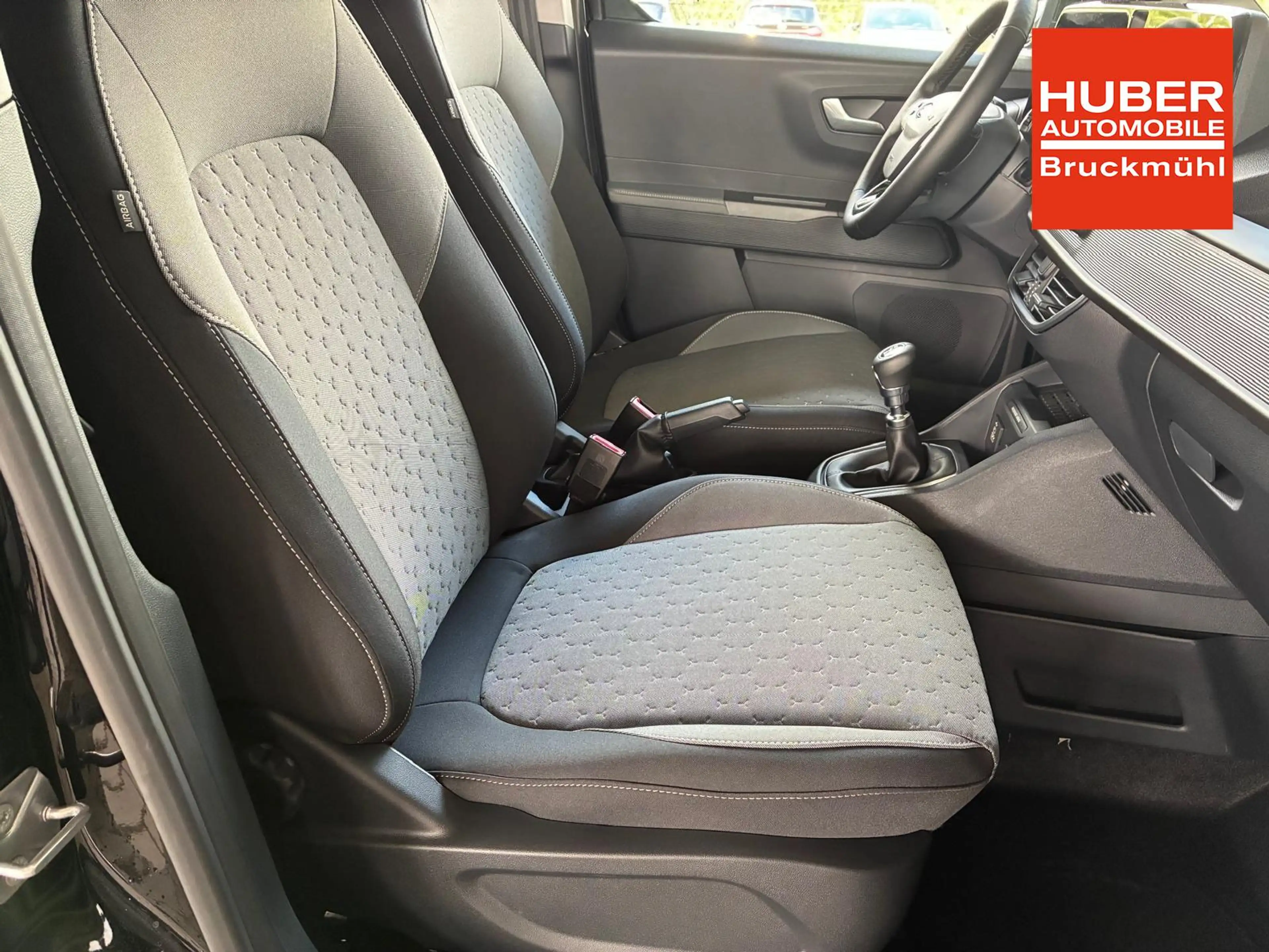 Ford Tourneo Courier Titanium 1.0 Ecoboost / PDC V.&H. m. Kamera Pri... — photo 8