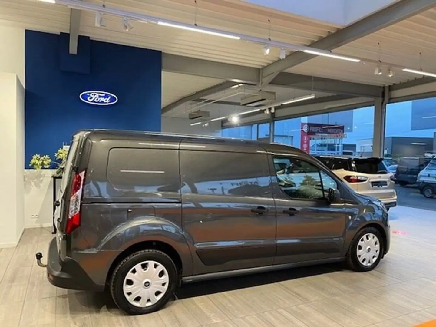 Ford Transit Connect 1.5 TDCi 120pk Trend L2 Gris - 2