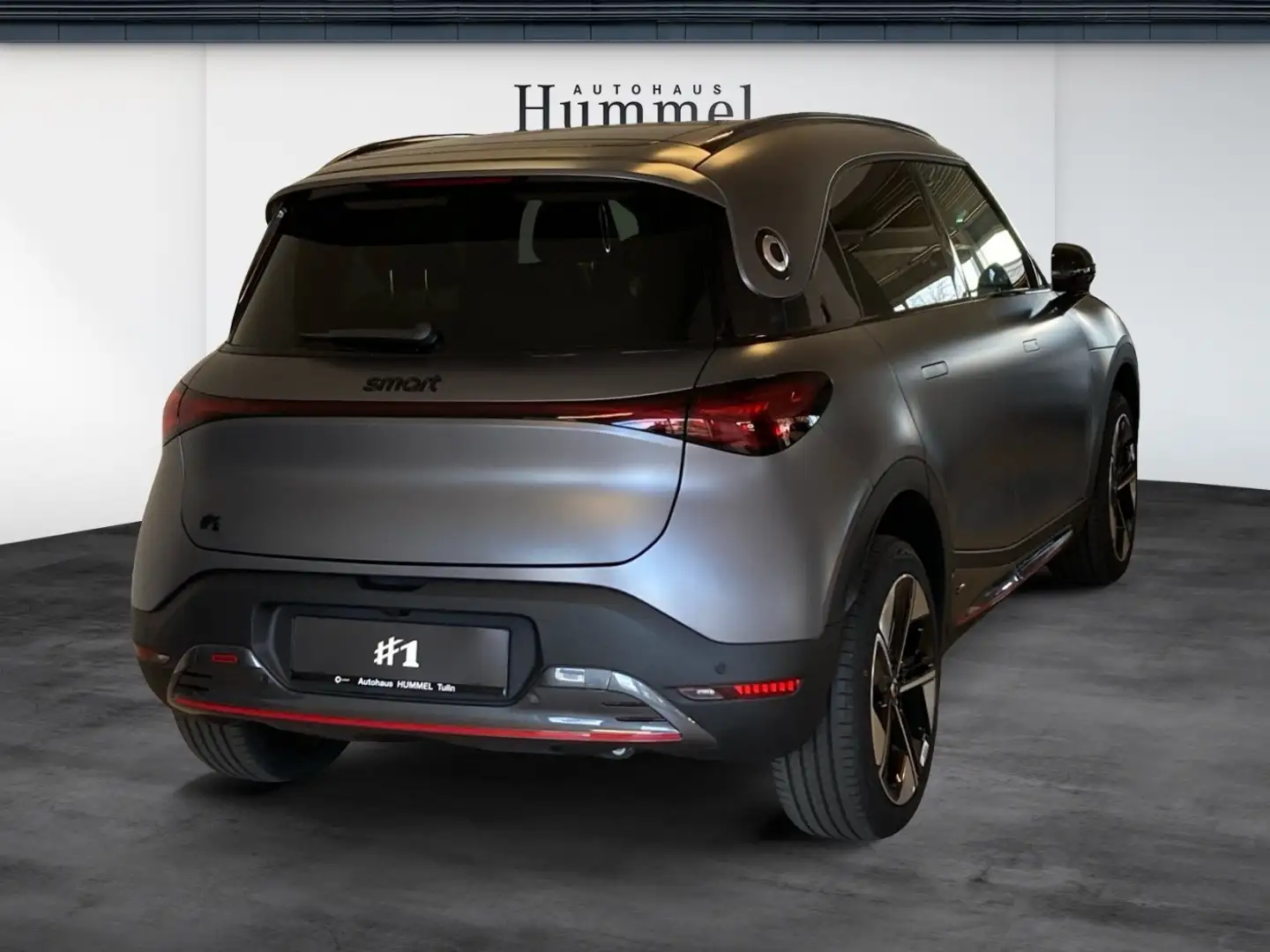 smart #1 Brabus Grau - 2