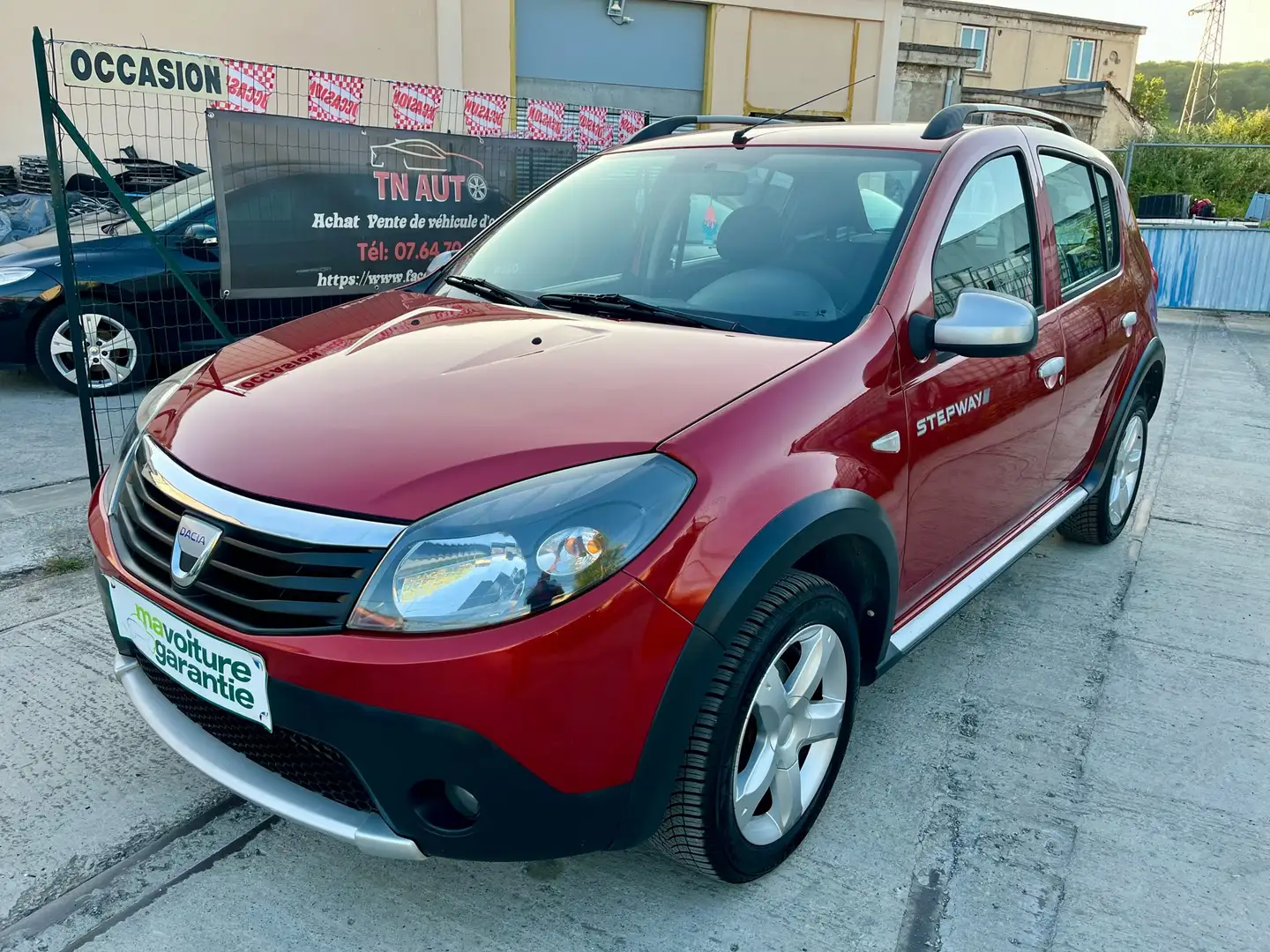 Dacia Sandero 1.5 dCi 70 eco2 Stepway Garantie 6 Mois Rouge - 1